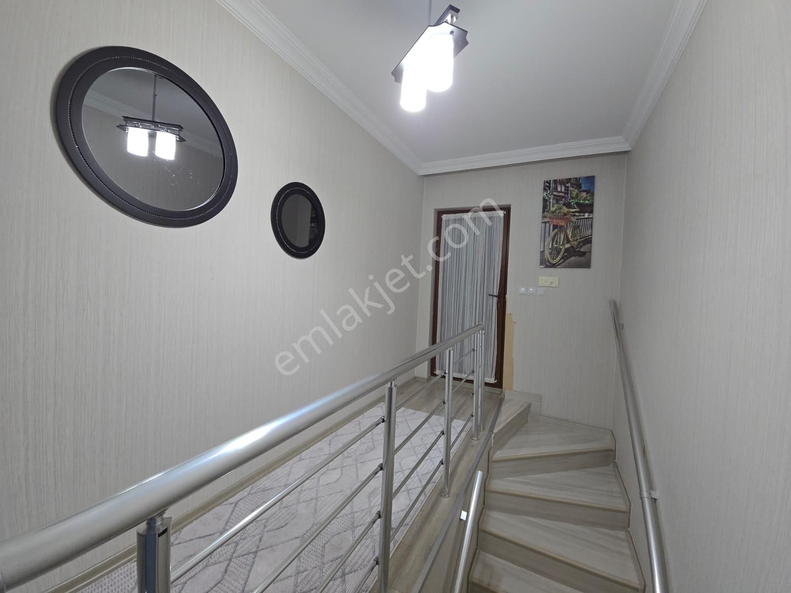 Full Yapılı İskanlı Asansörlü Cadde Yakını Güney Cephe 4+1 Duble - Görsel 18