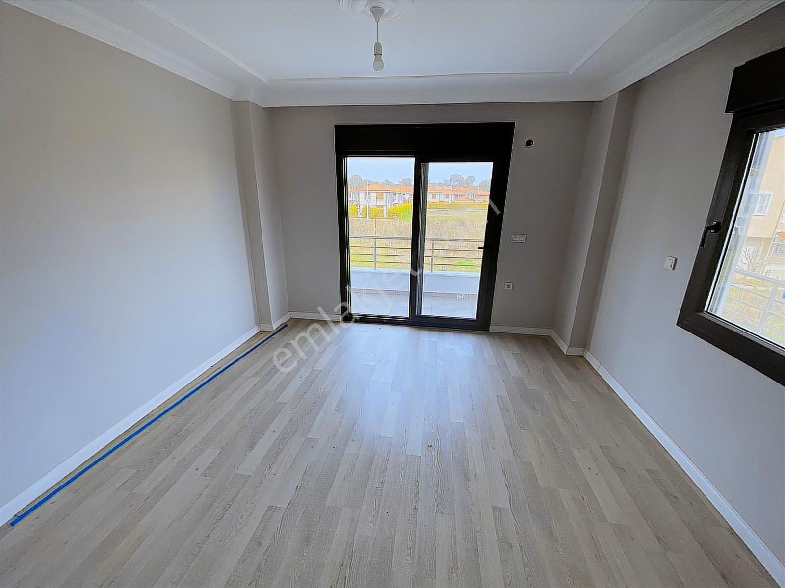 Rw Nefes'ten Plaja 500 Metre Mesafede 4+1 Tripleks Villa - Görsel 10