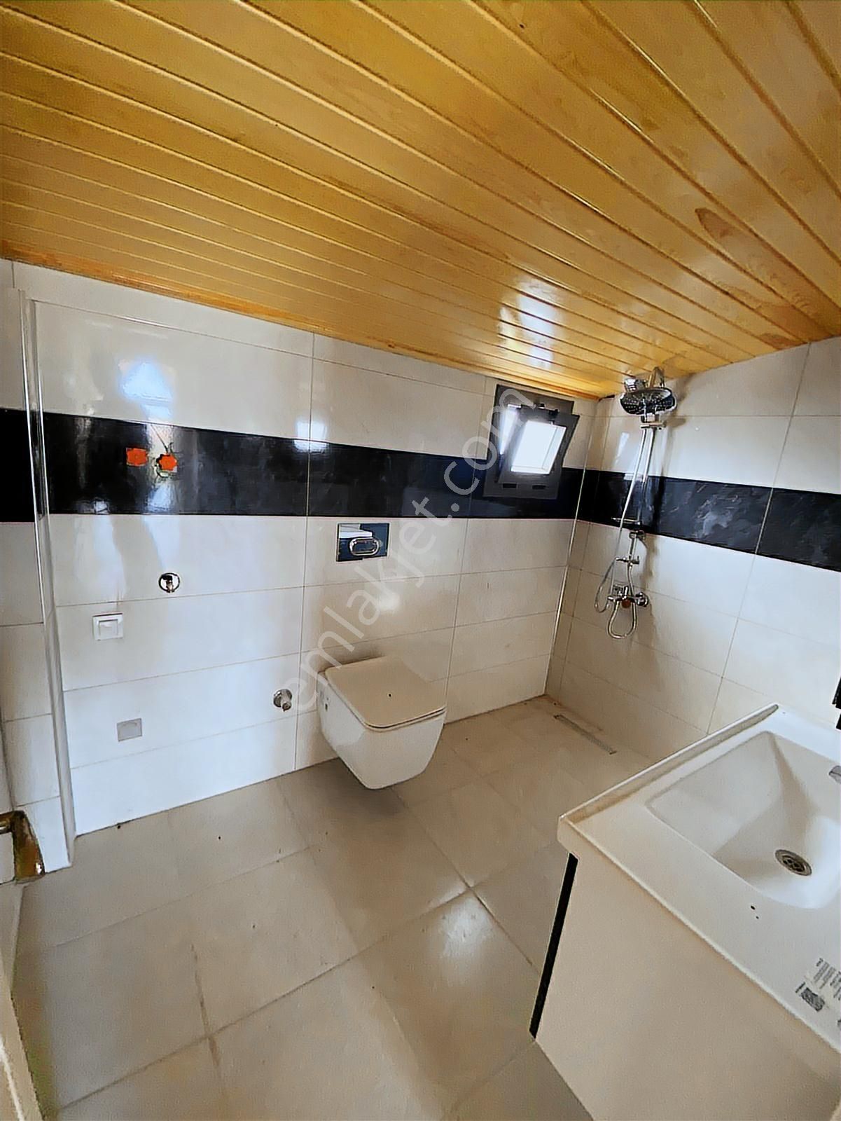 Rw Nefes'ten Plaja 500 Metre Mesafede 4+1 Tripleks Villa - Görsel 20