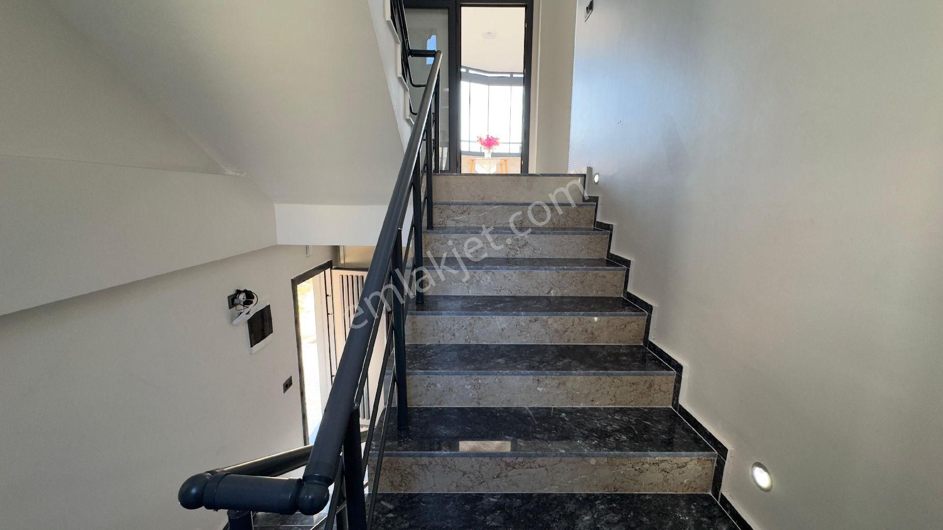 Ra Gayrimenkul Kaleburcu Mh.satılık 4+1 Villa - Görsel 24