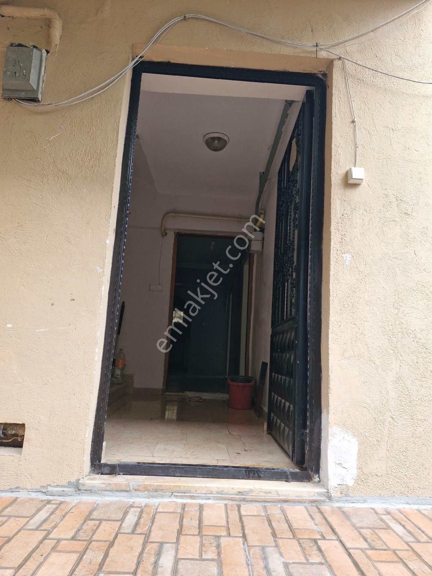 Ulaşıma Eczane Sağlık Ocağı Markete Yürüme Mesafesinde Temiz Daire