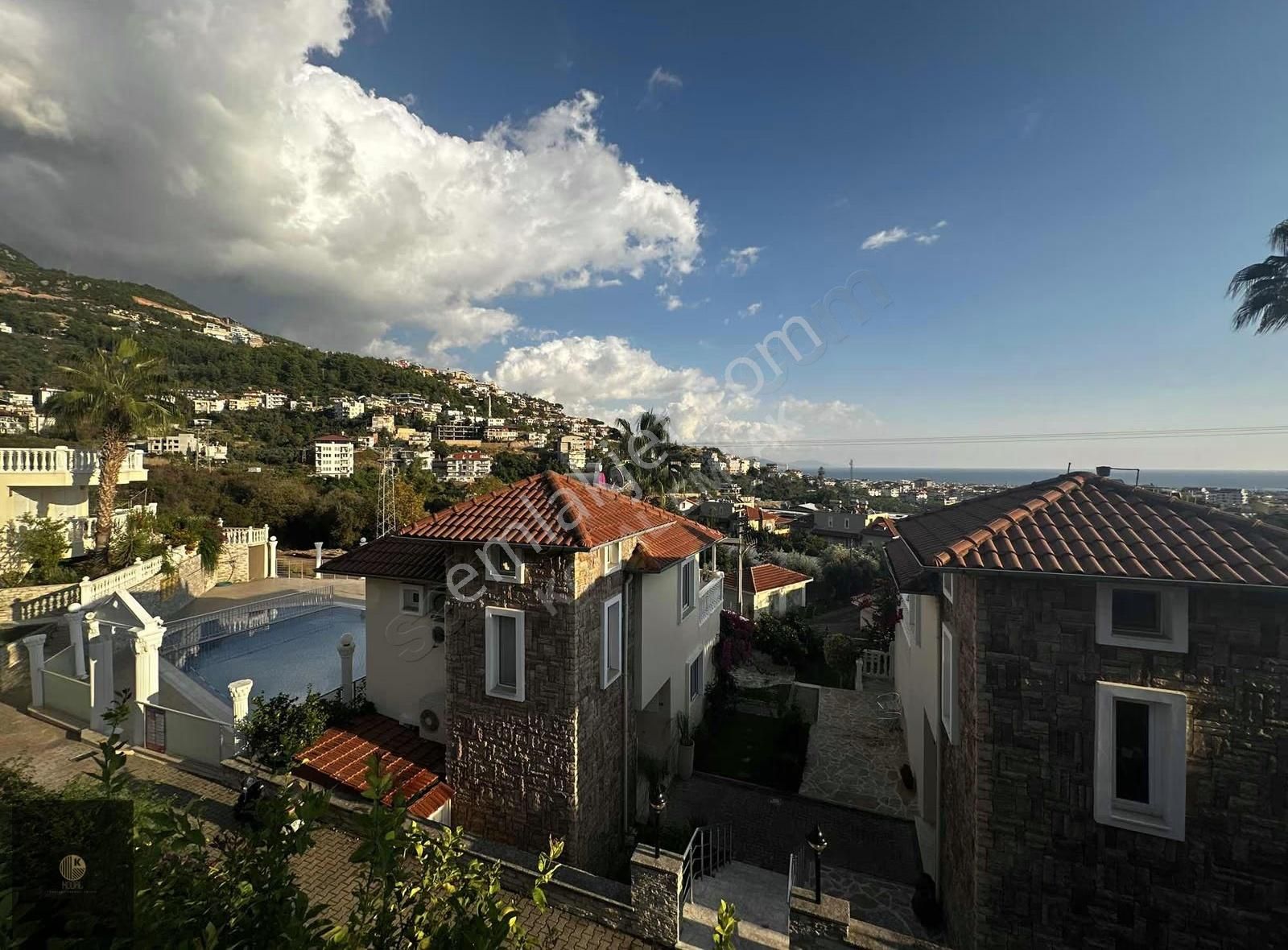 Alanya Sugözü Mahallesin'de Satılık 3+1 Eşyalı Müstakil Villa - Görsel 10