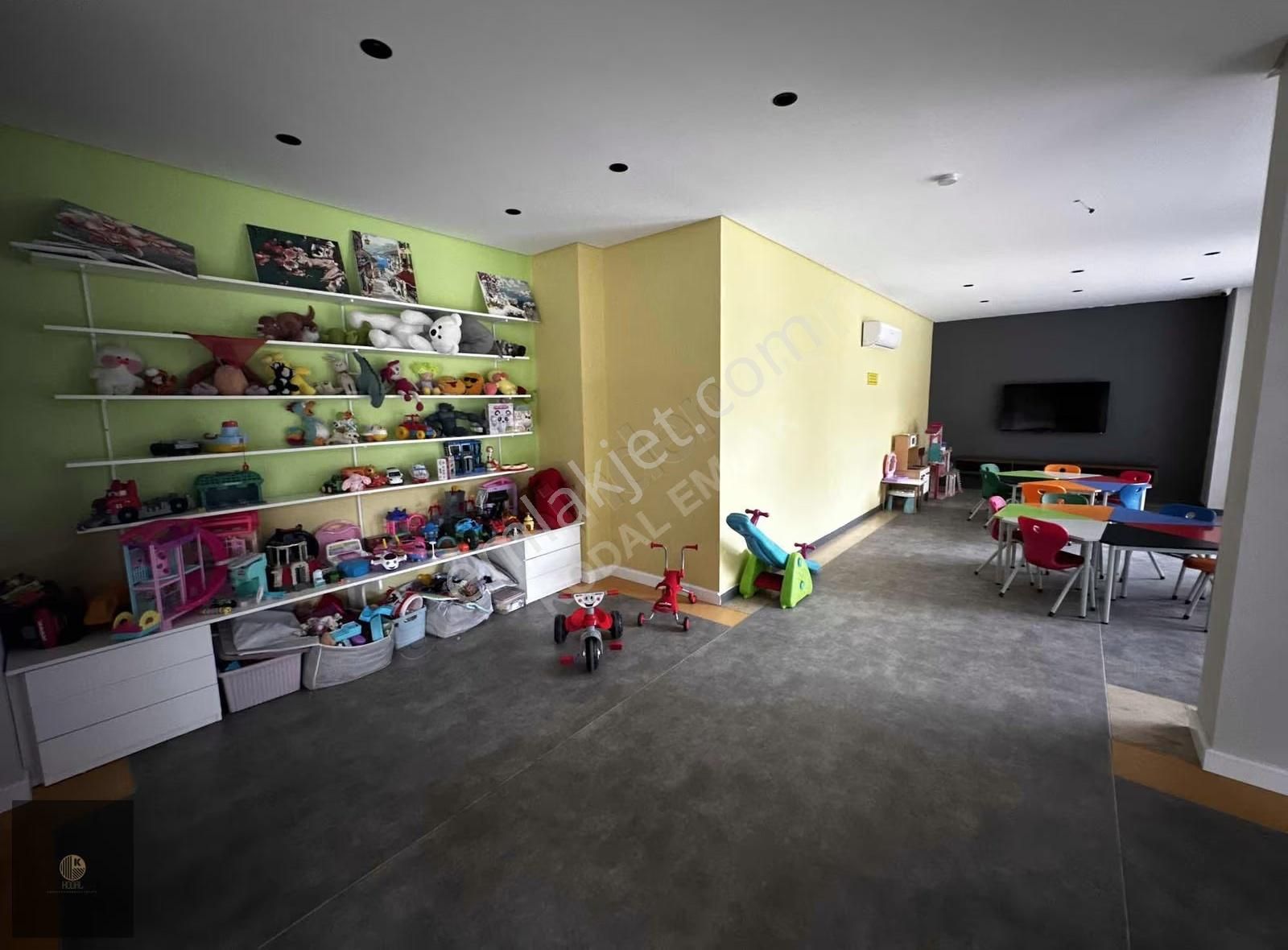 Alanya Oba Mahallesin'de Satılık 1+1 Daire - Görsel 16