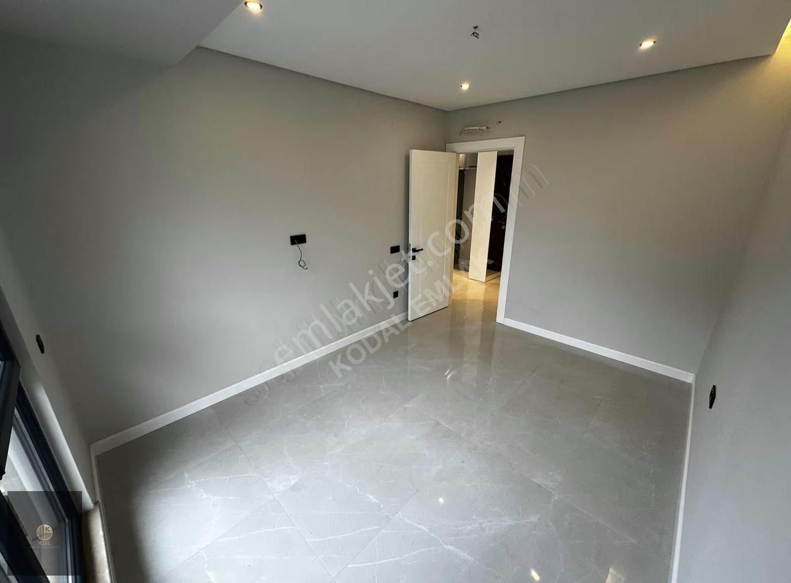 Alanya Oba Mahallesin'de Satılık 1+1 Daire - Görsel 10