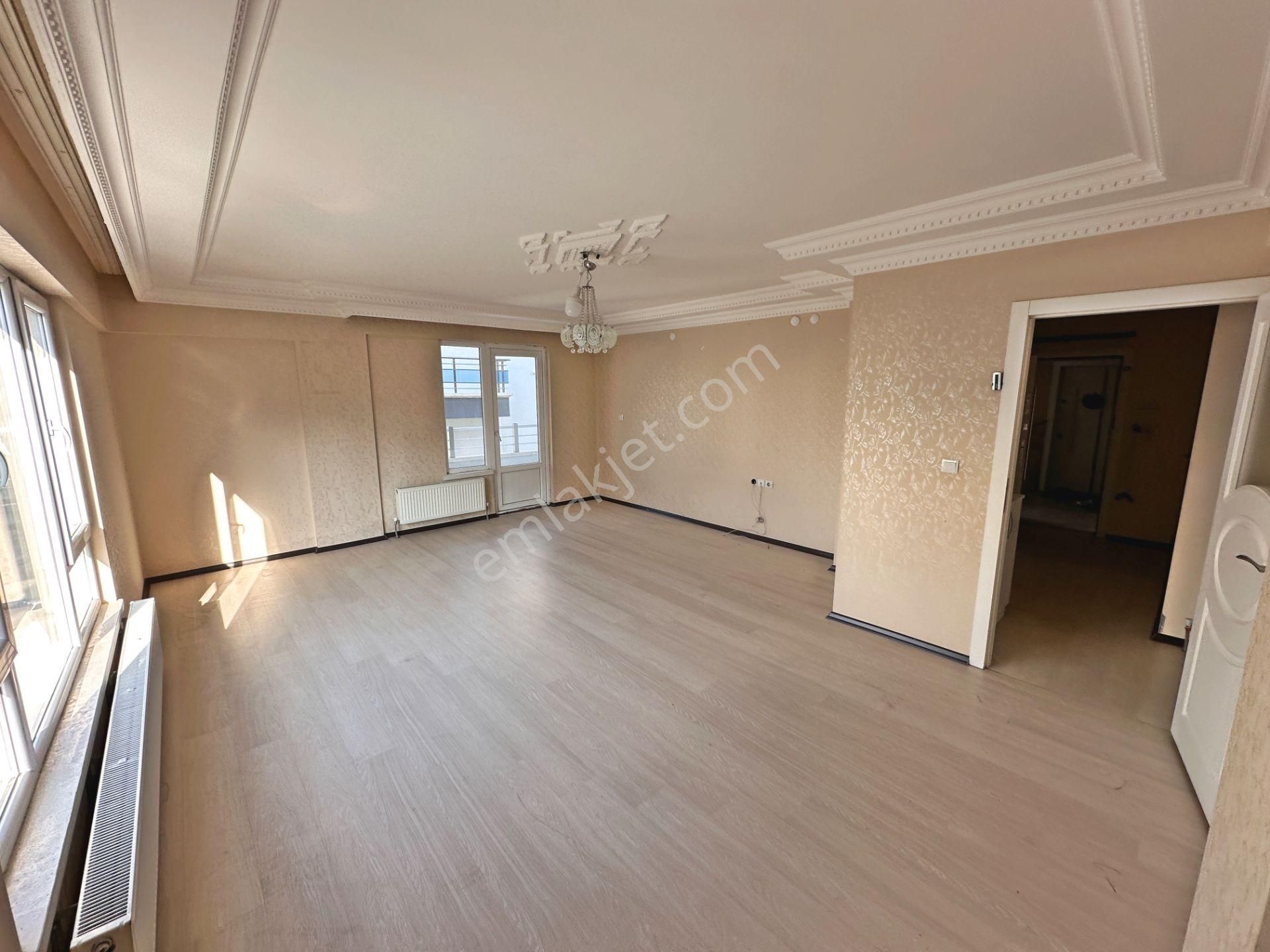 Şahintepe Mahallesi Ara Kat Ön Cephe Asansörlü 3+1 Kiralık Daire - Görsel 9