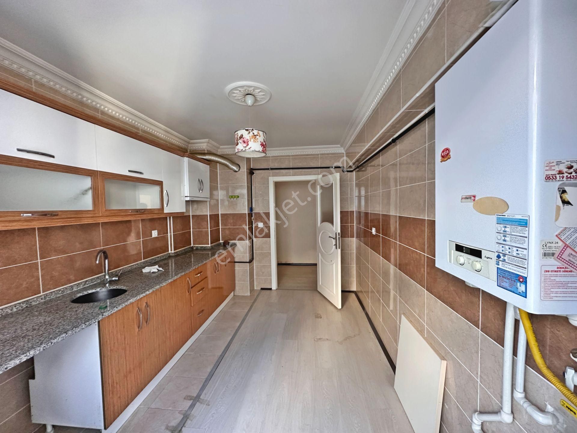 Şahintepe Mahallesi Ara Kat Ön Cephe Asansörlü 3+1 Kiralık Daire - Görsel 4