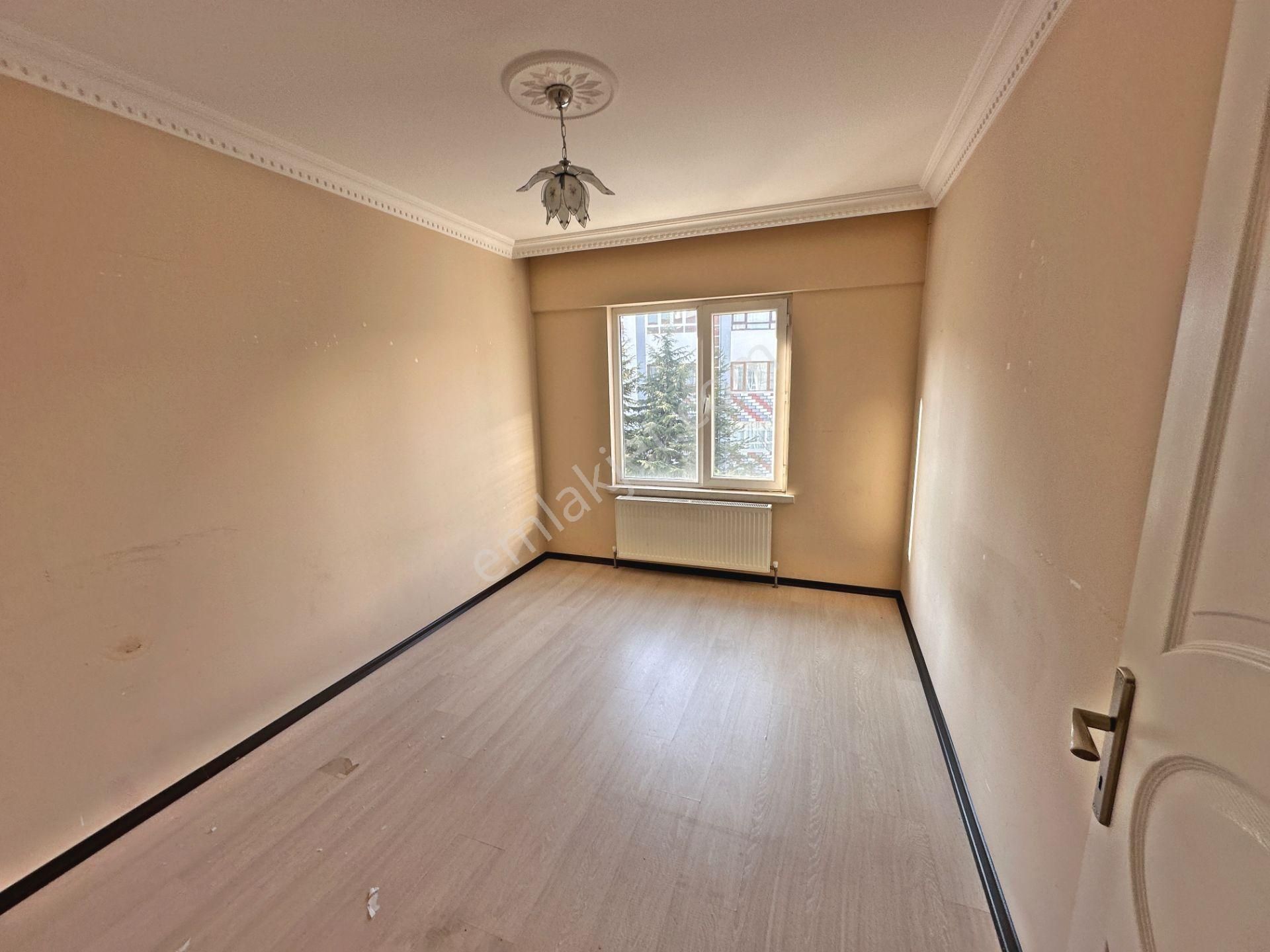 Şahintepe Mahallesi Ara Kat Ön Cephe Asansörlü 3+1 Kiralık Daire - Görsel 11