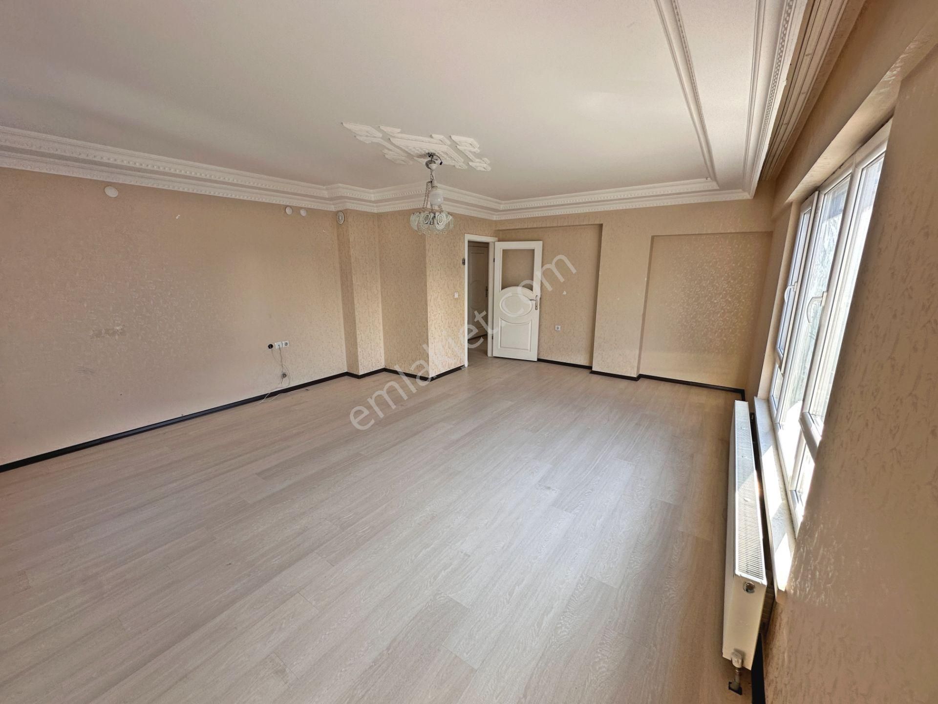 Şahintepe Mahallesi Ara Kat Ön Cephe Asansörlü 3+1 Kiralık Daire - Görsel 10