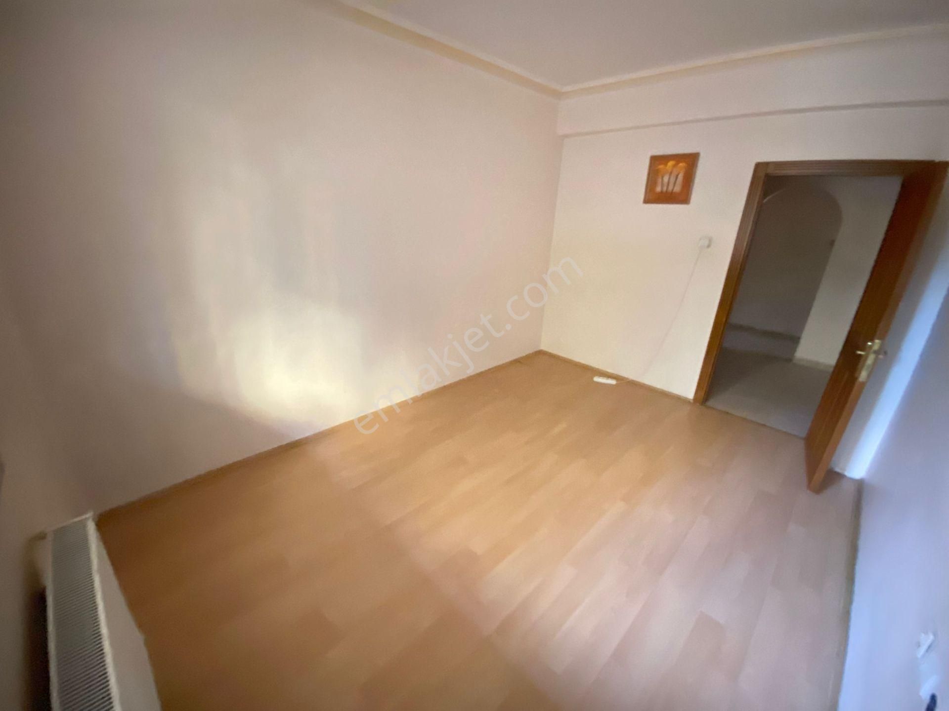 Etlikte Giriş 3+1 Bağımsız Yapılı Kiralık Daire - Görsel 12