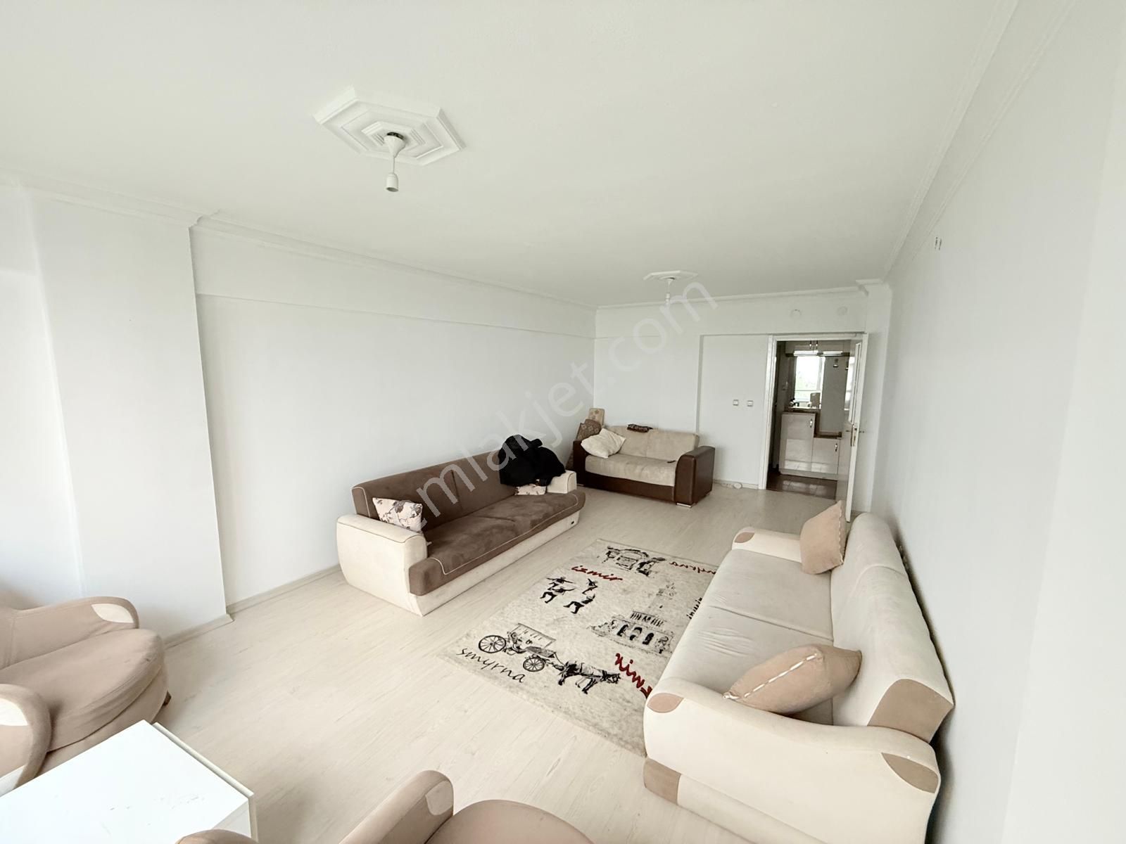 Boğaziçi Neşet Ertaş Cad. Üzerinde 3+1 Ara Katta Satılık Daire !!! - Görsel 2