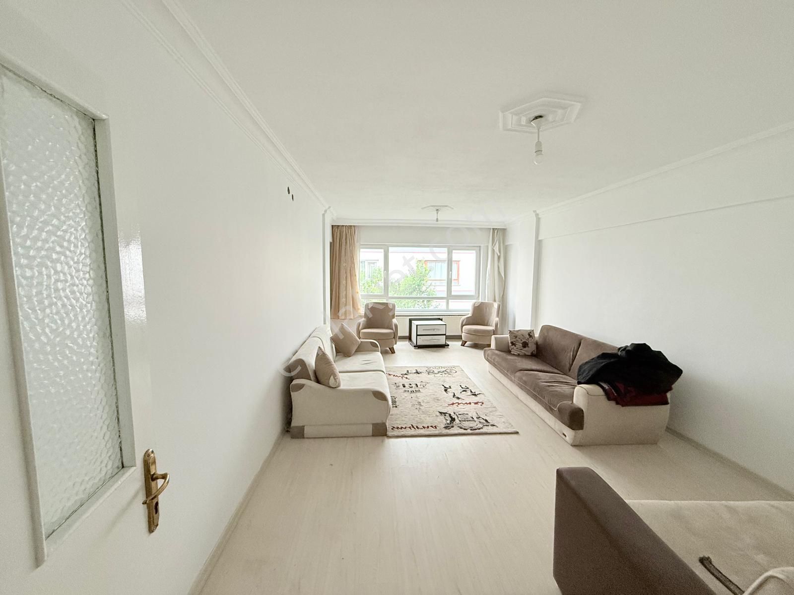 Boğaziçi Neşet Ertaş Cad. Üzerinde 3+1 Ara Katta Satılık Daire !!!