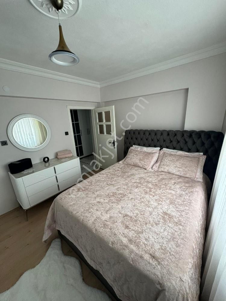 Sincan Mareşal Çakmak Mah 3+1 Katta Full Yapılı Kaçırılmaz Daire - Görsel 8