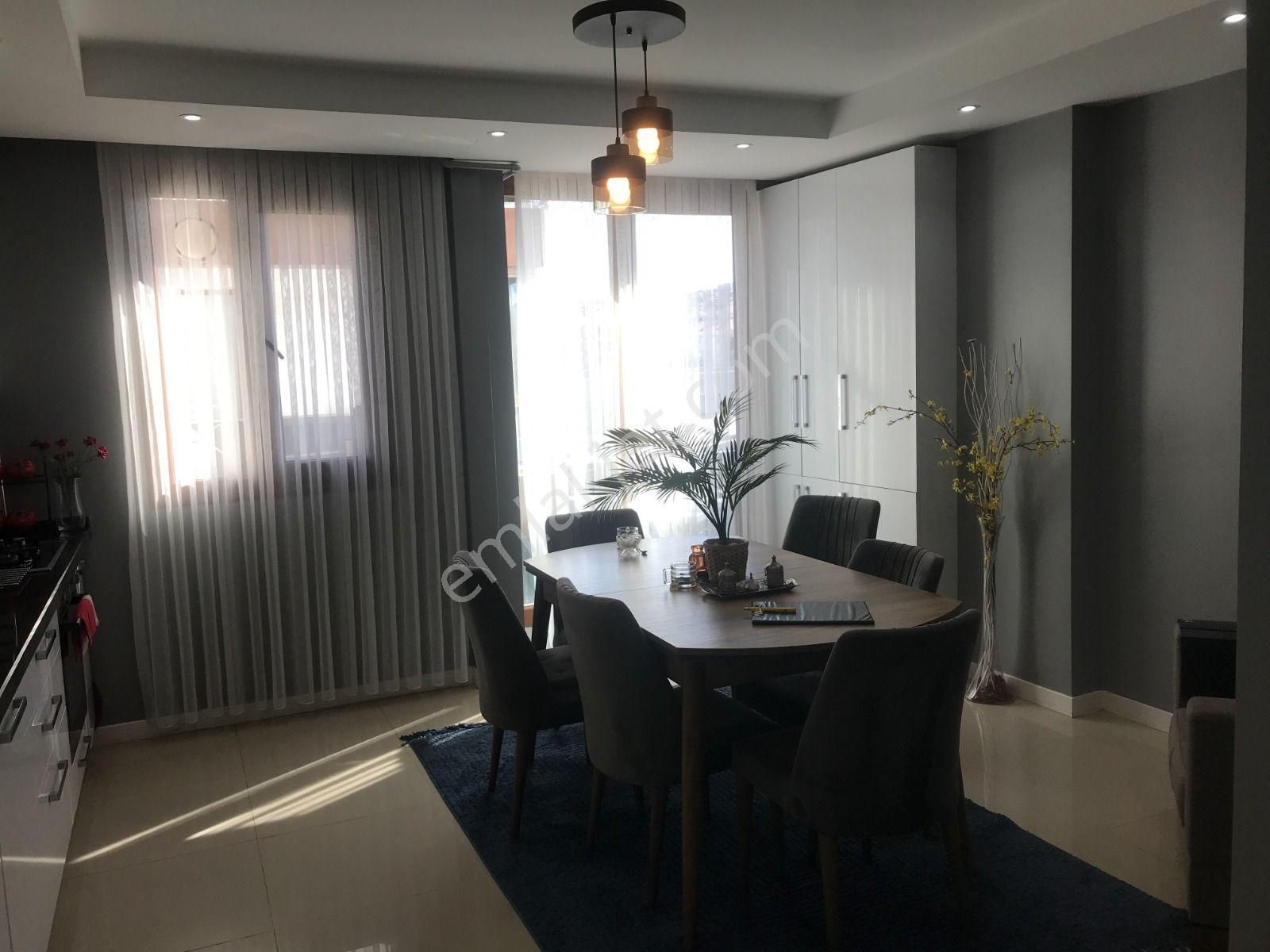 Bahçelievler'de 3+1 Satılık Daire Site İçerisinde Otoparklı - Görsel 23