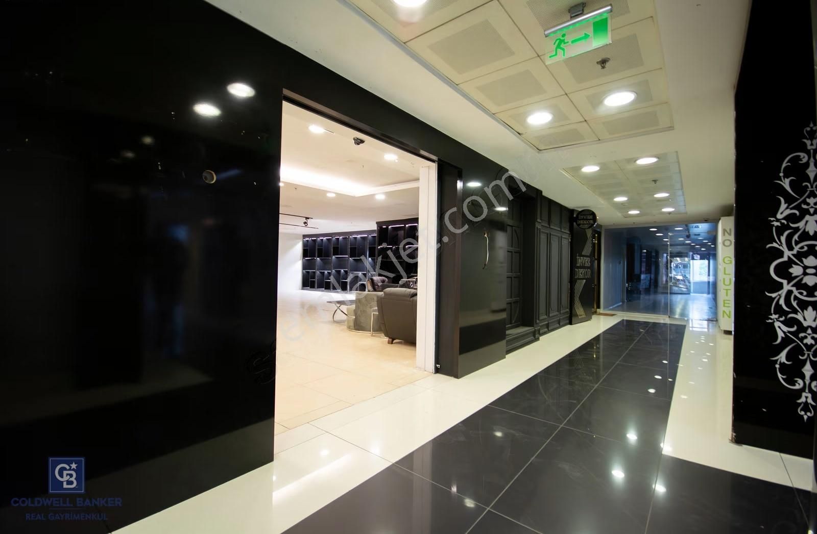 İstoç Öksüzoğlu Plaza'da 820 M² Satılık Plaza Katı - Görsel 31