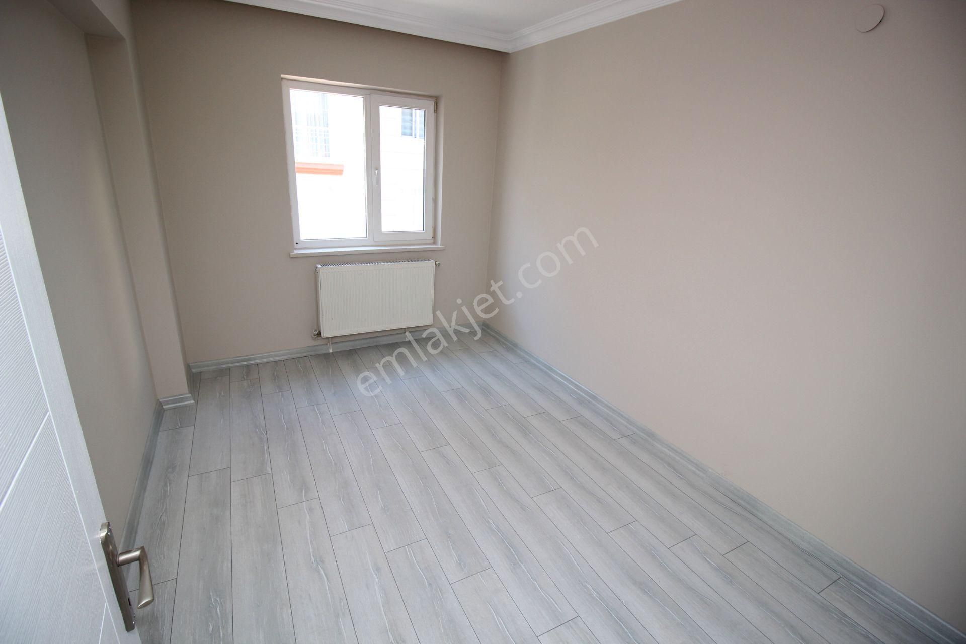 Emre Emlak'tan 30 Ağustos'da Arakat Full Yapılı 3+1 Satılık Daire - Görsel 9