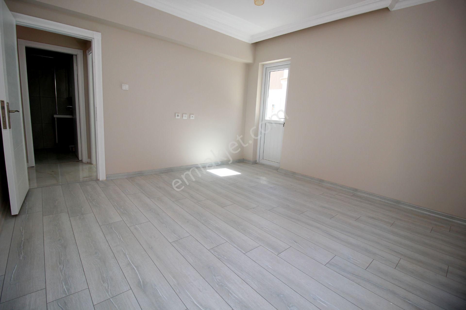 Emre Emlak'tan 30 Ağustos'da Arakat Full Yapılı 3+1 Satılık Daire - Görsel 11