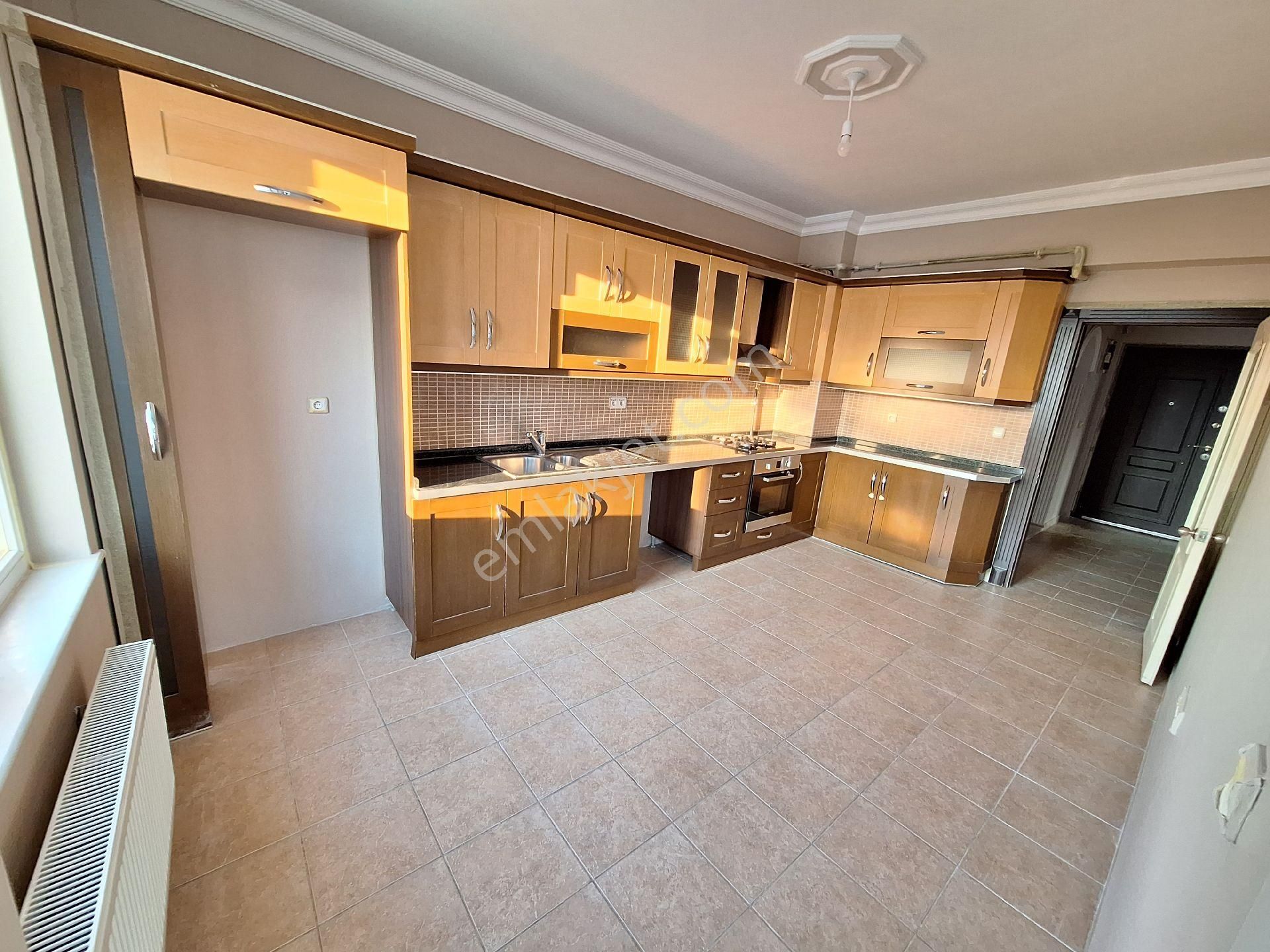 Antalya Konyaaltı Uncalı Mahallesinde Site İçinde Doğalgaz Kombili 3+1 Daire - Görsel 18