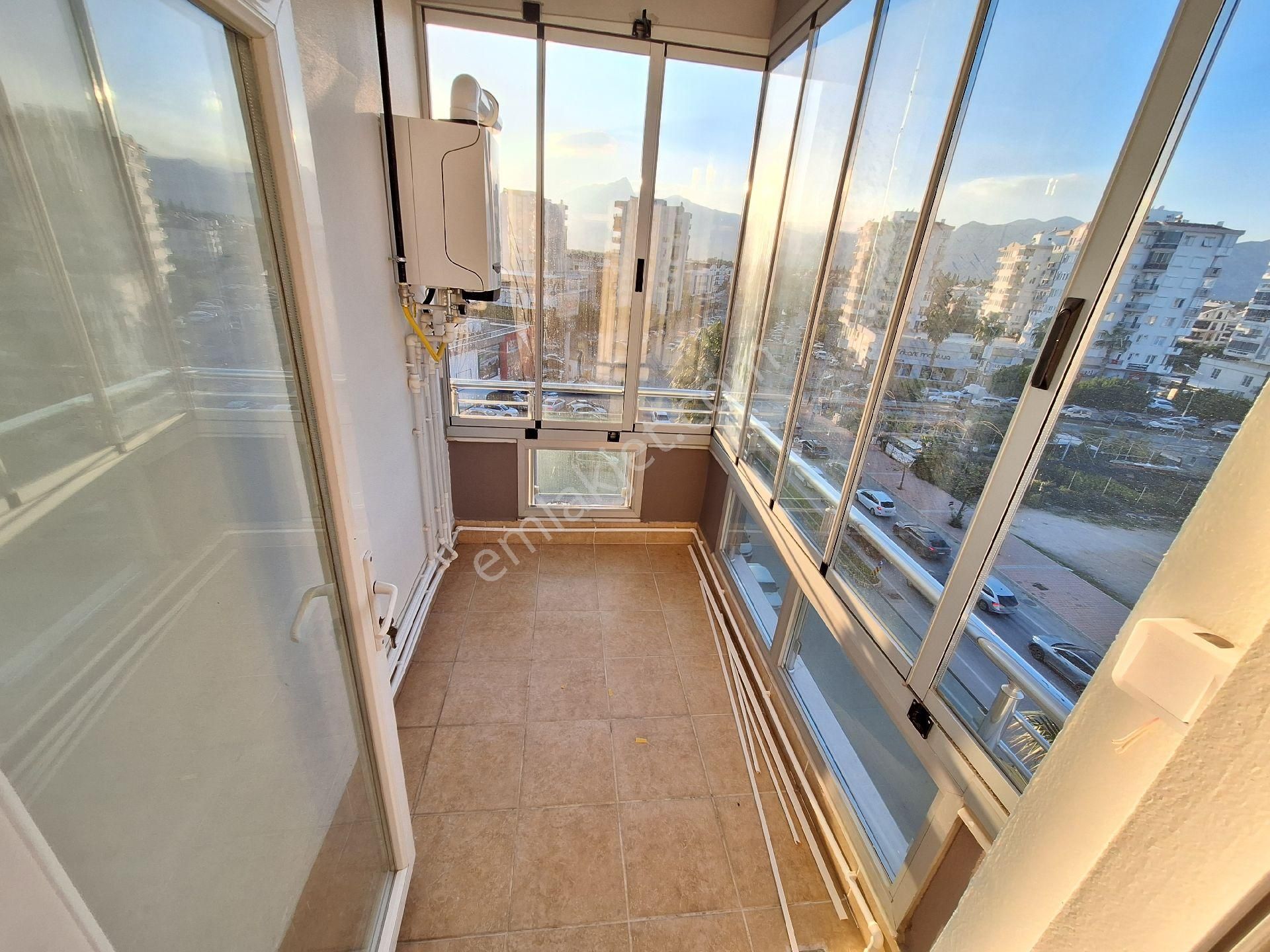 Antalya Konyaaltı Uncalı Mahallesinde Site İçinde Doğalgaz Kombili 3+1 Daire - Görsel 26