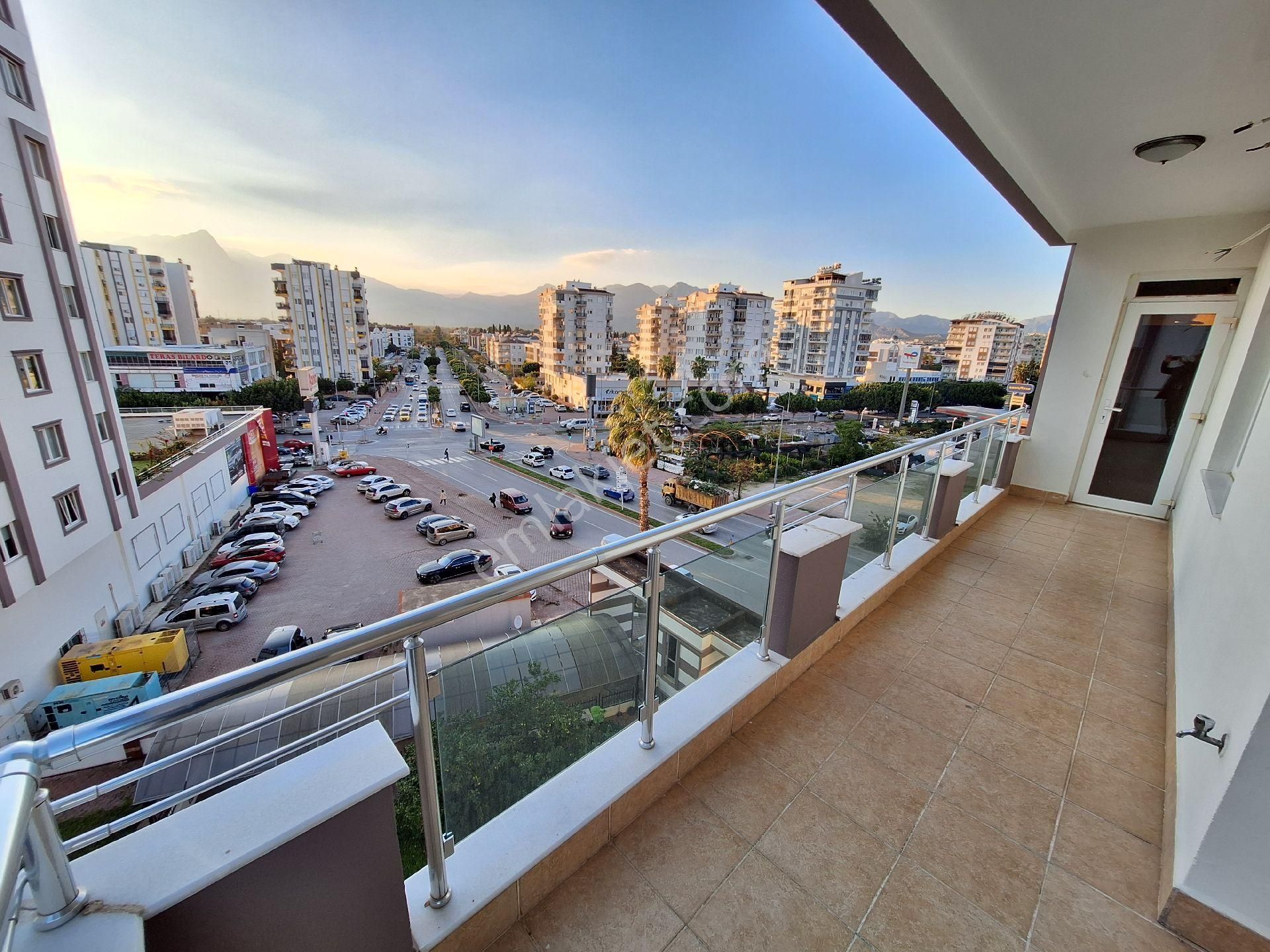 Antalya Konyaaltı Uncalı Mahallesinde Site İçinde Doğalgaz Kombili 3+1 Daire - Görsel 12