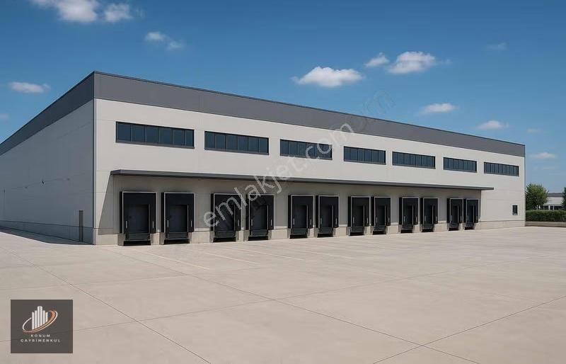 Gebze E-5 Hattında 5.000m² Rampalı Kiralık Depo