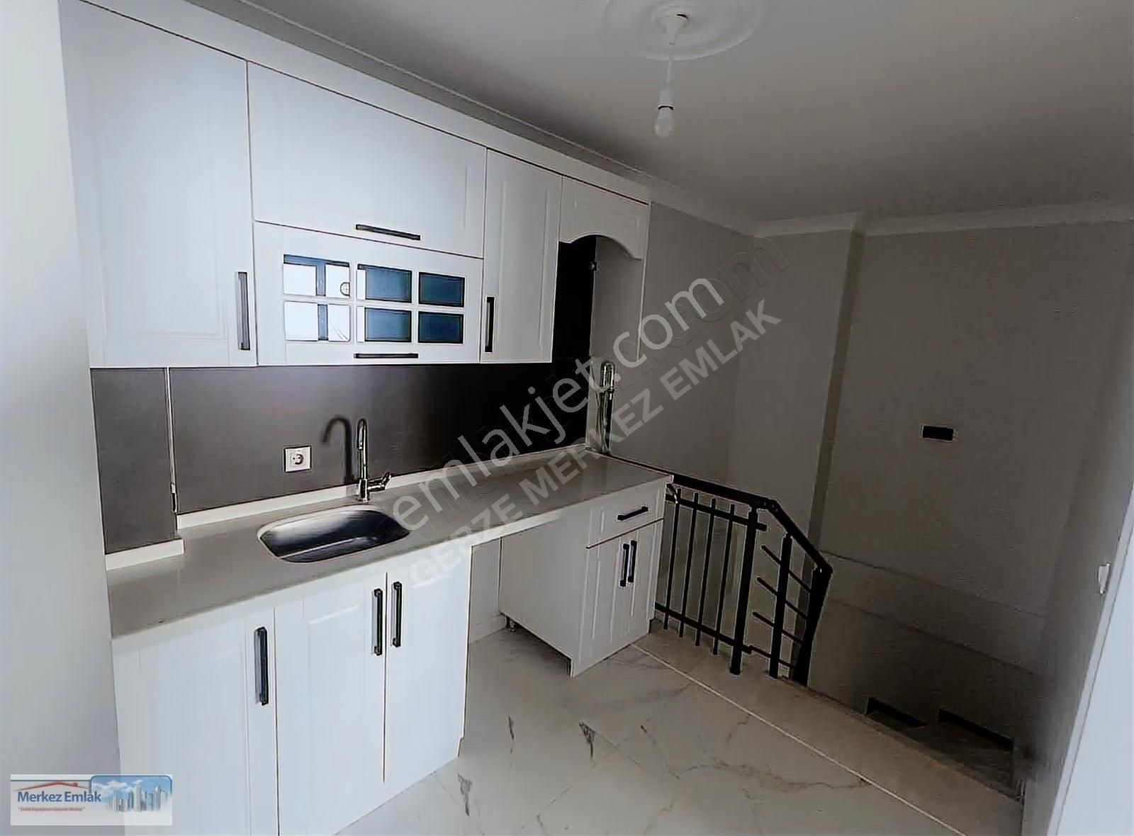 Merkez Emlâk Armağan'dan Lüx 5+1 Site İçinde Çift Mutfak Banyolu - Görsel 5