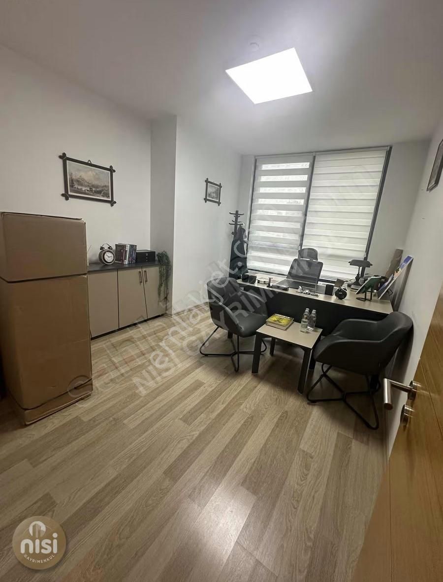 Nursanlar Kartal Full Eşyalı Kiralık Ofis 1+1 - Görsel 5
