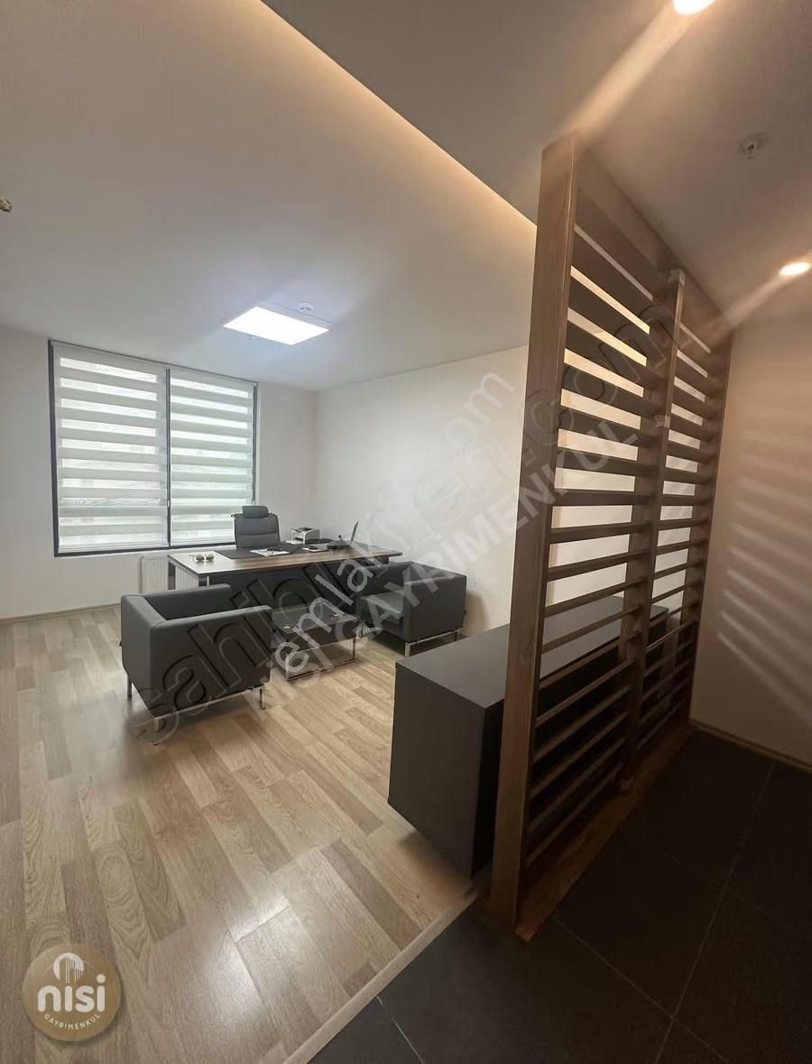 Nursanlar Kartal Full Eşyalı Kiralık Ofis 1+1 - Görsel 8