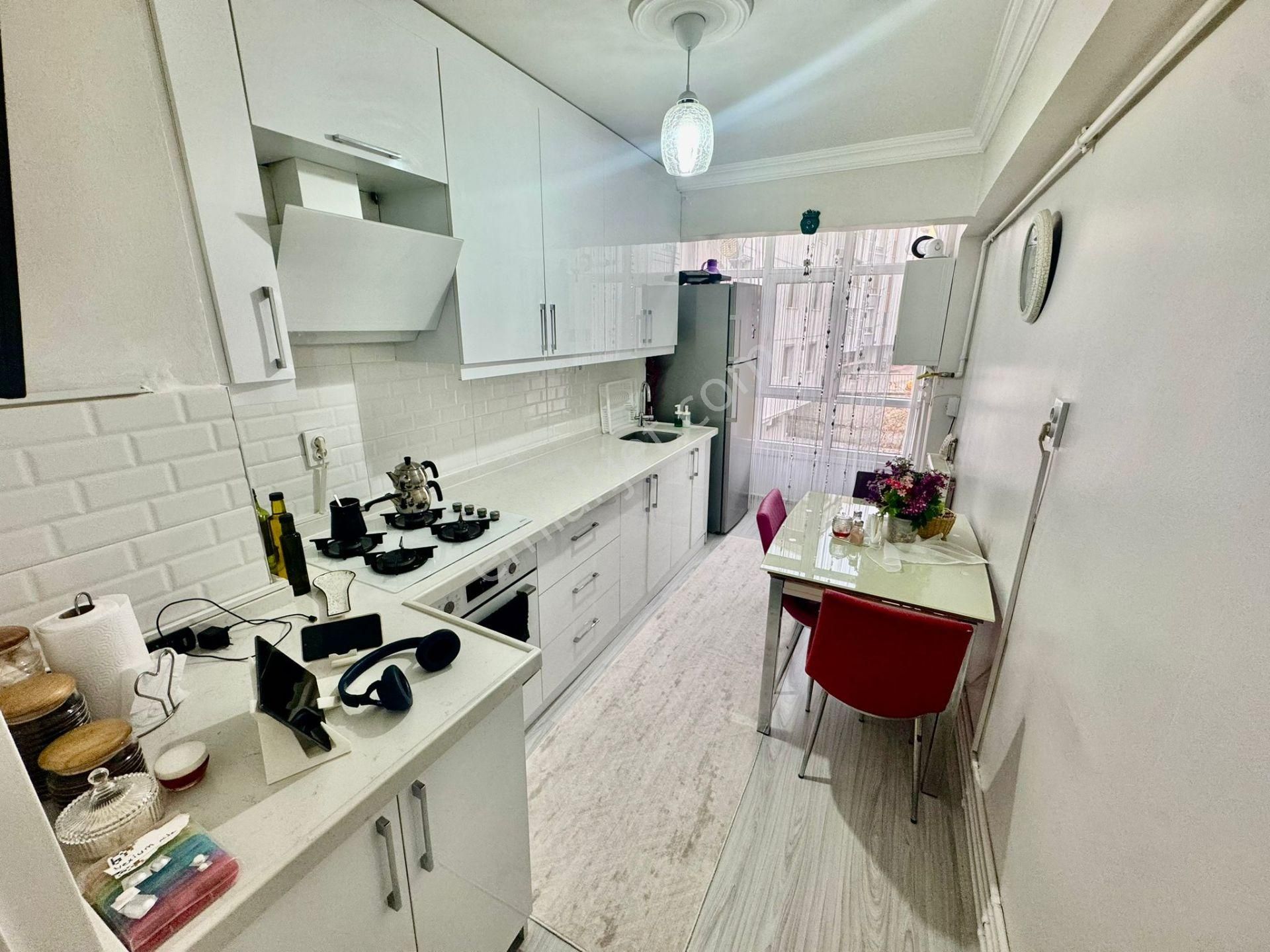 Köşk Mahallesi'nde Katta Full Yapılı 3+1 Daire! - Görsel 2