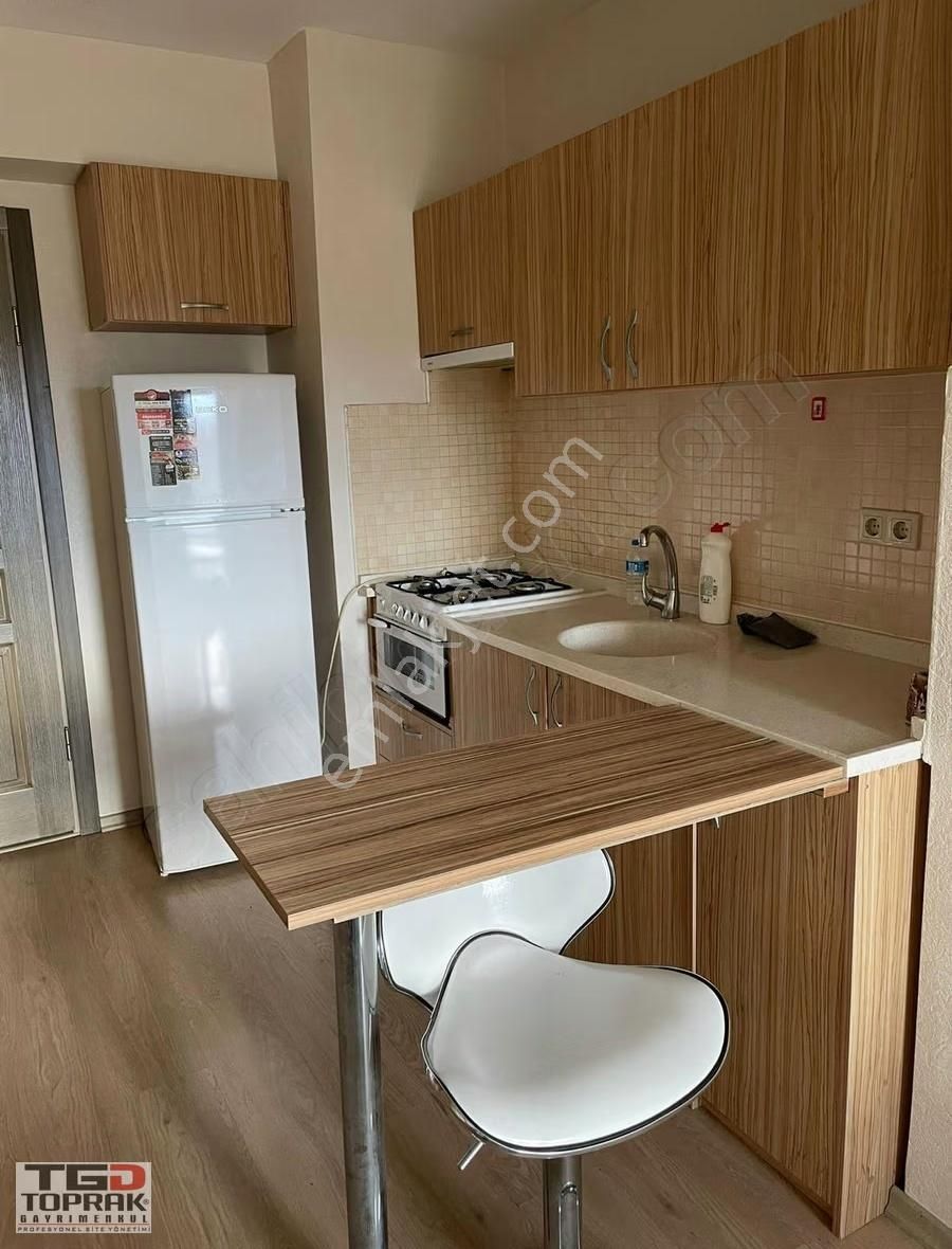 Şirinevler Sitesinde Eşyalı 2+1 Kiralık Daire - Görsel 5