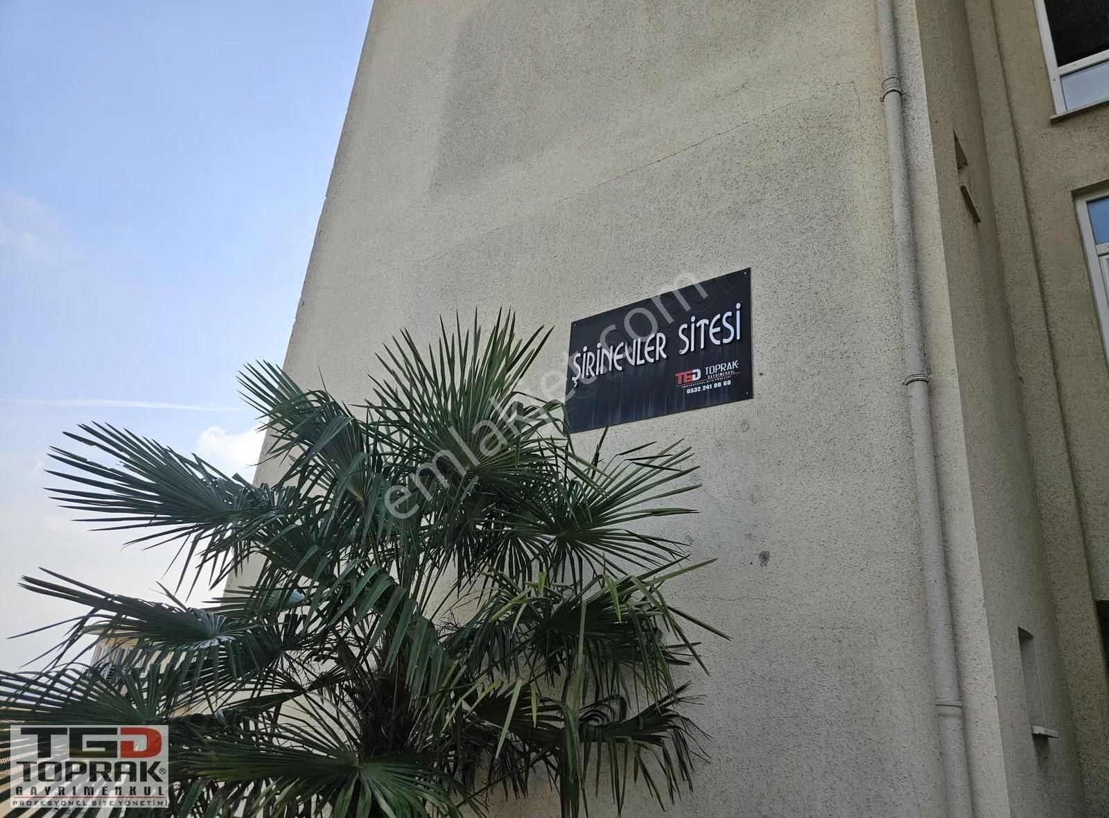 Şirinevler Sitesinde Eşyalı 2+1 Kiralık Daire