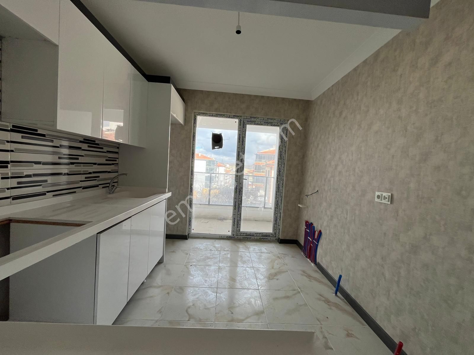 Keçiörende Evin Bizde Garanti Gayrimenkulden 3+1full Yapılı Sıfır Daire - Görsel 2