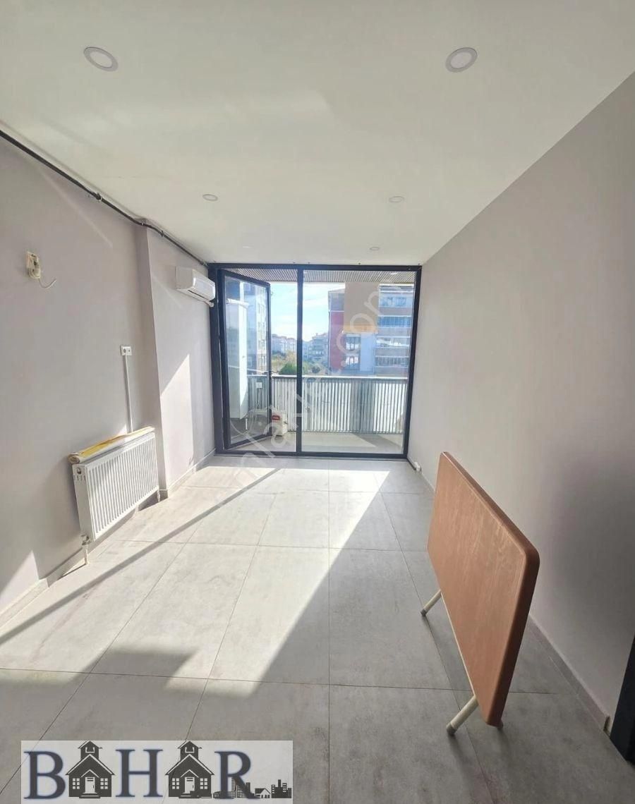 Tekirdağ Atatürk Mah 2 Oda Yola Cepheli Satılık Ofis - Görsel 2