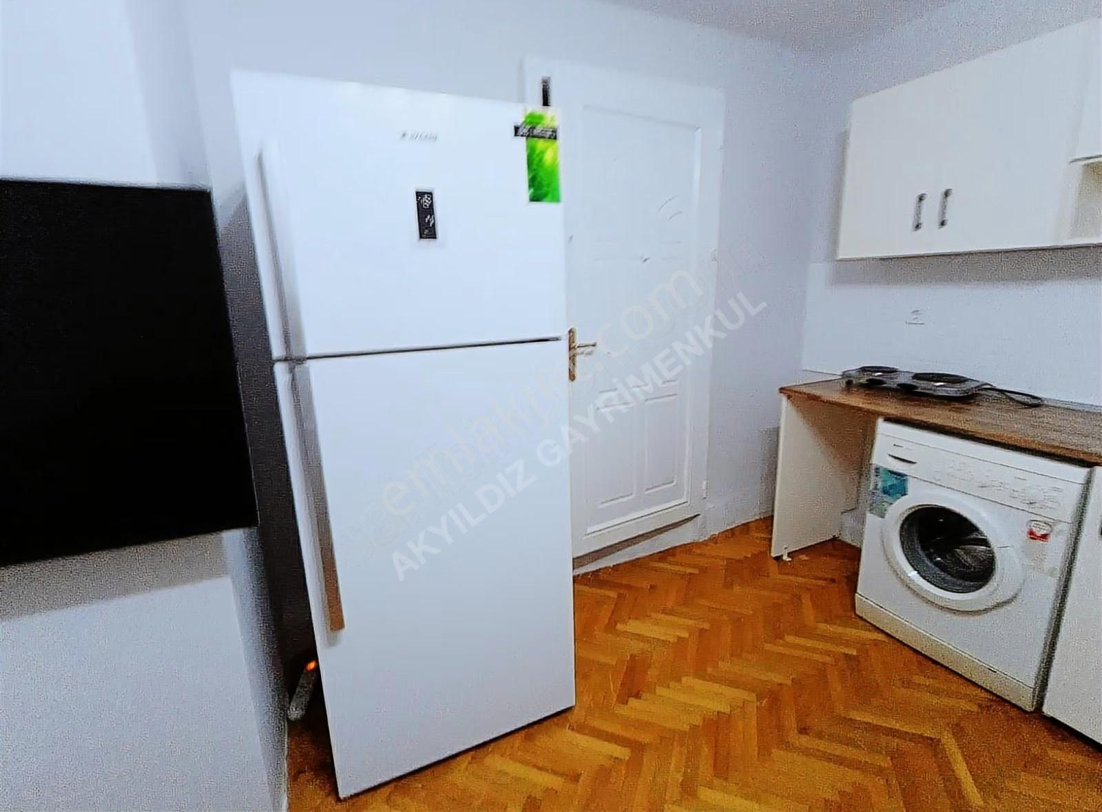 Şişli'de Eşyalı , Metro 3 Dk., Kiralık 1+1 Daire!depozito Yok!!. - Görsel 11