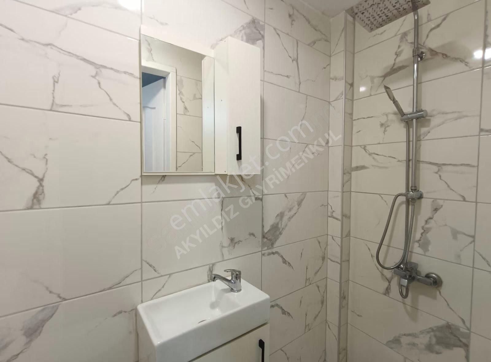 Şişli'de Eşyalı , Metro 3 Dk., Kiralık 1+1 Daire!depozito Yok!!. - Görsel 16