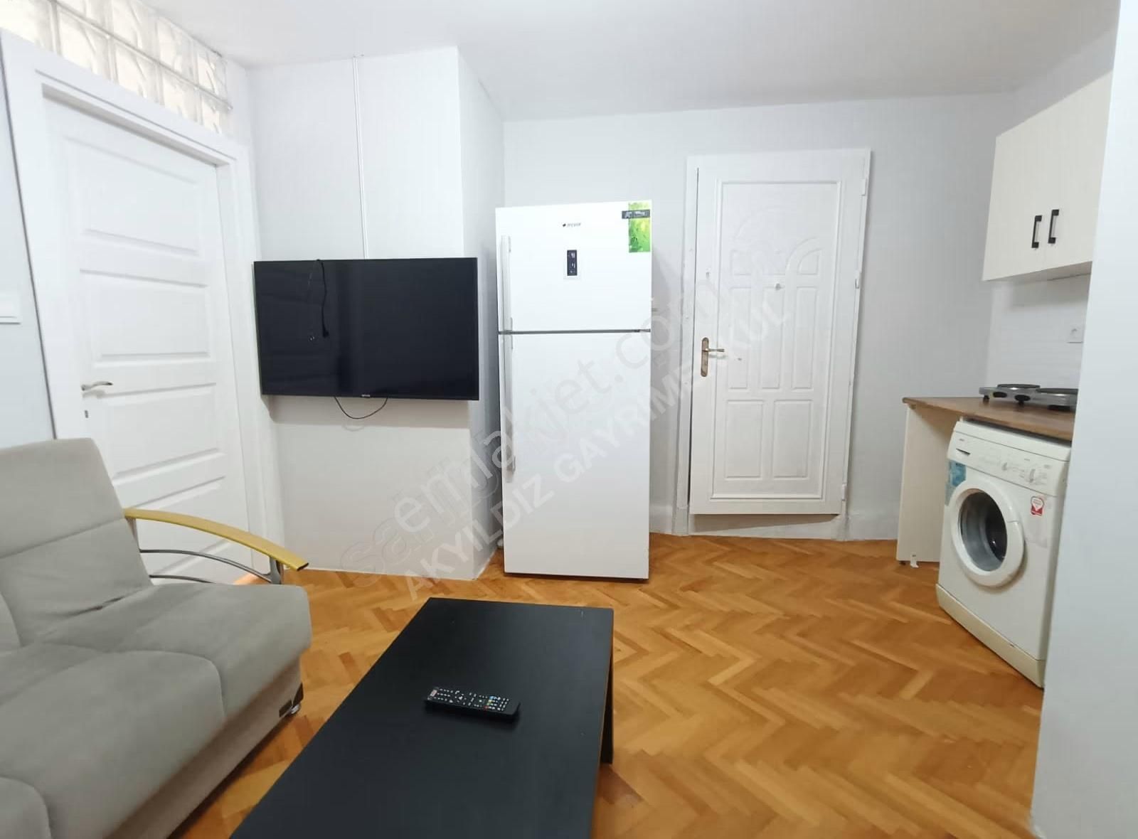 Şişli'de Eşyalı , Metro 3 Dk., Kiralık 1+1 Daire!depozito Yok!!. - Görsel 15