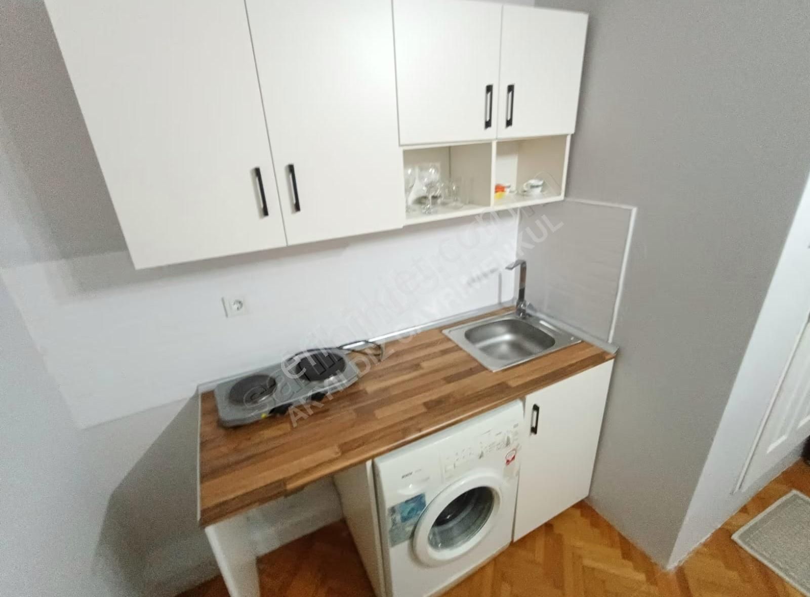 Şişli'de Eşyalı , Metro 3 Dk., Kiralık 1+1 Daire!depozito Yok!!. - Görsel 19