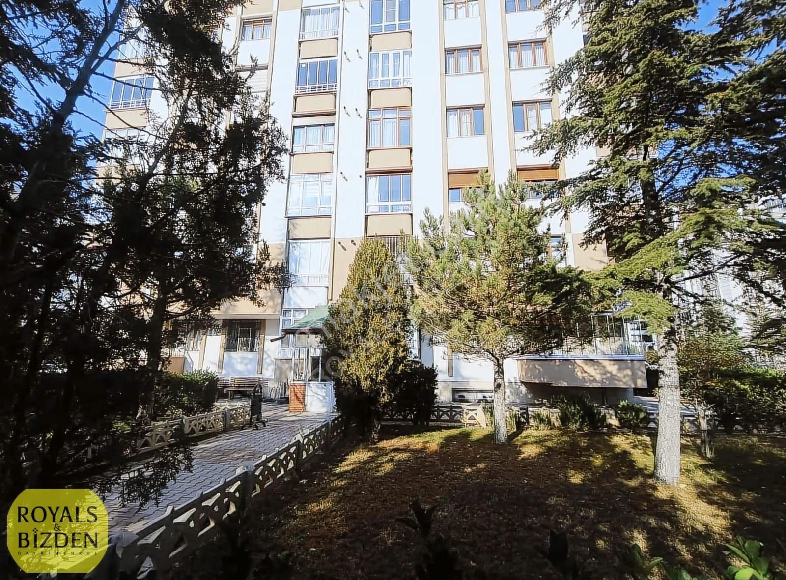 Selçuklu Yazır Mahallesi Full Bakımlı Arakat 3+1 Fırsat Daire..! - Görsel 29