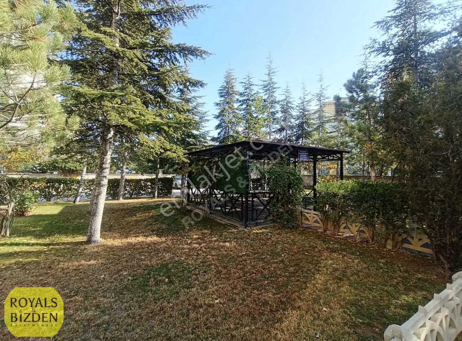 Selçuklu Yazır Mahallesi Full Bakımlı Arakat 3+1 Fırsat Daire..! - Görsel 28