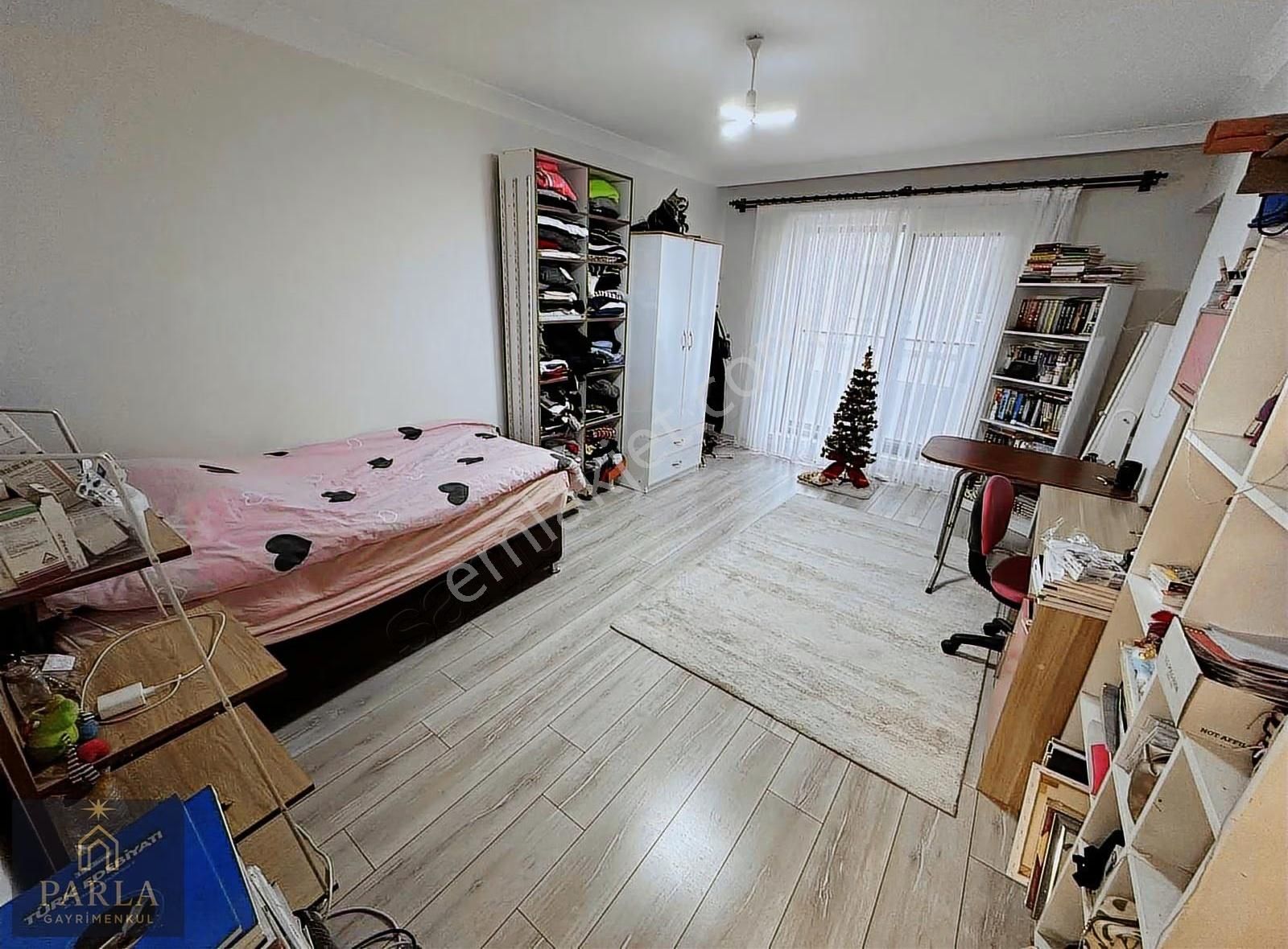 Yenikent Melih Gökcek B. Üzeri 4+1/1.kat/180m2 Acill Satılık - Görsel 19