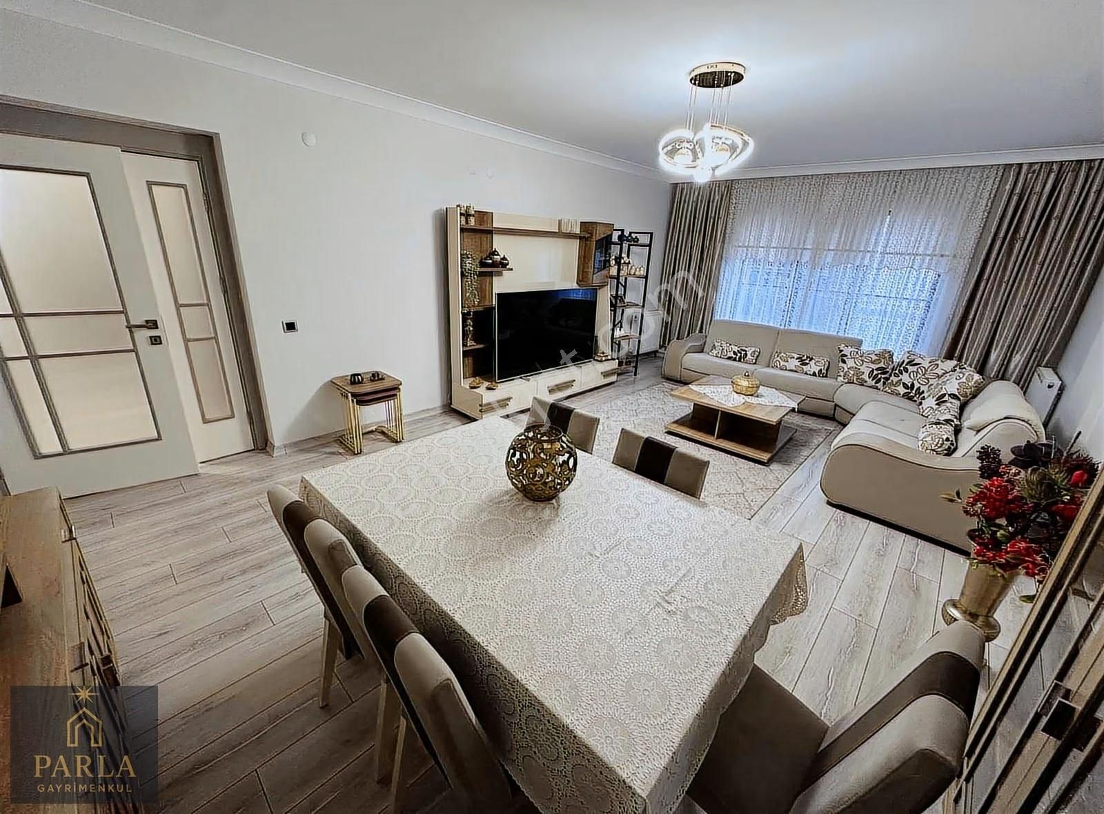 Yenikent Melih Gökcek B. Üzeri 4+1/1.kat/180m2 Acill Satılık - Görsel 12