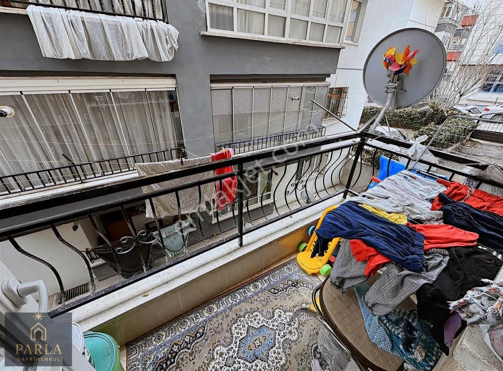 Parla Emlak'tan Piyade Mah. 2+1 / Kot 1 / 95m2 - Görsel 4