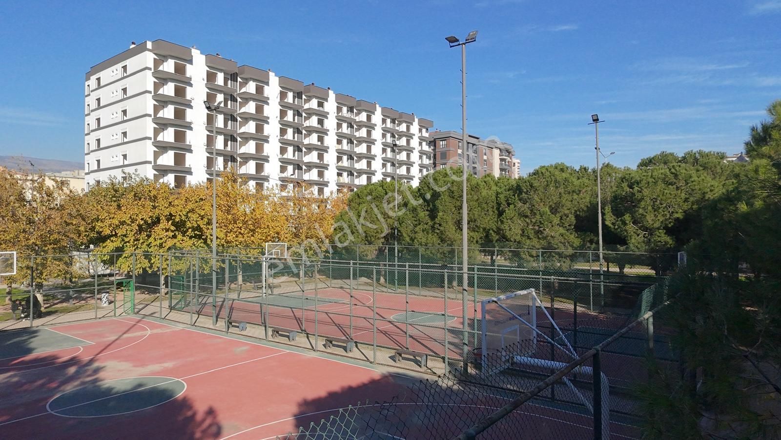 Bayraklı Mansuroğlu Satılık Lüks 3+1 Daire