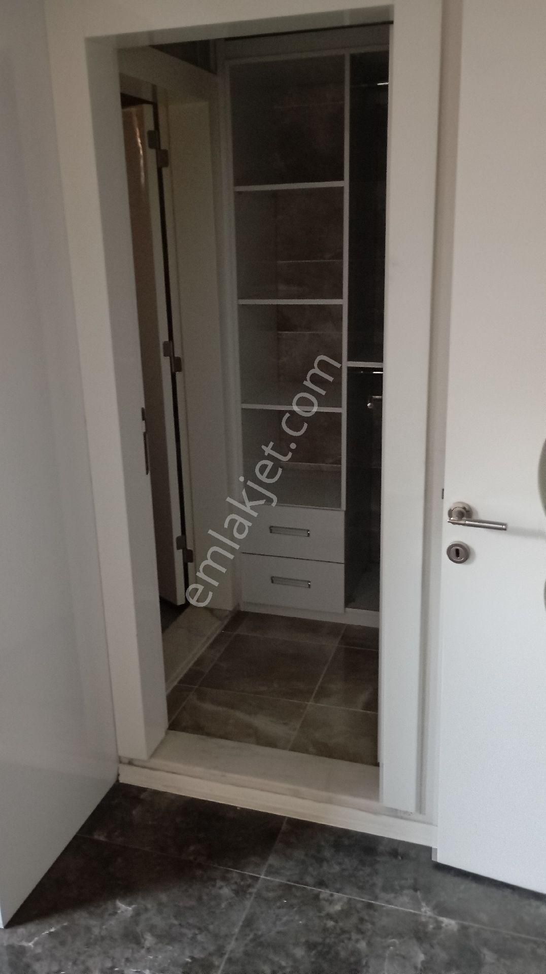Çakmak'ta Kiralık 3+1 Daire - Görsel 10