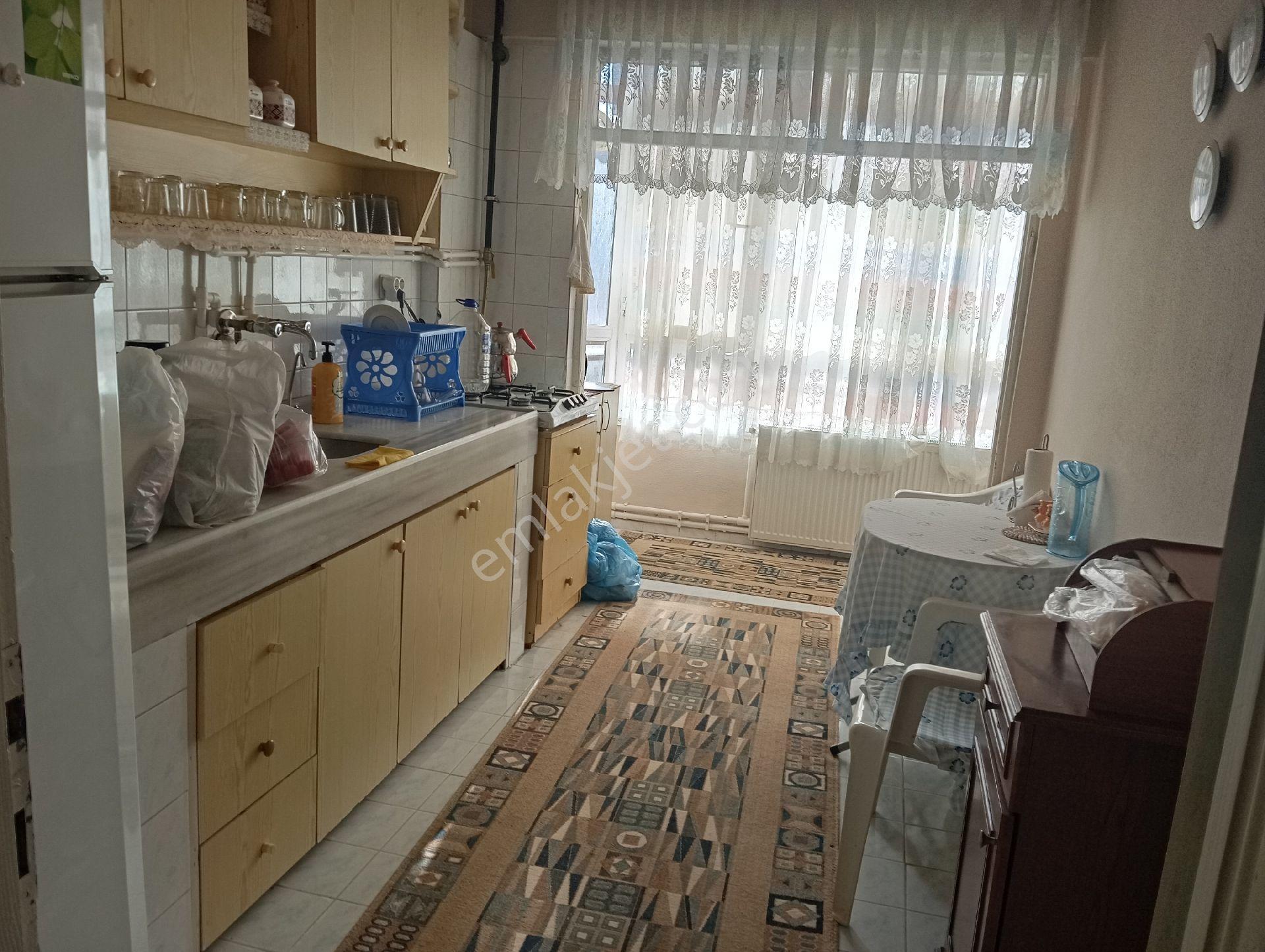 Parlar Emlaktan Satılık Daire İstiklal Mahallesinde 2+1 77 Metre Kare Doğalgazlı Çarşı Mer - Görsel 21