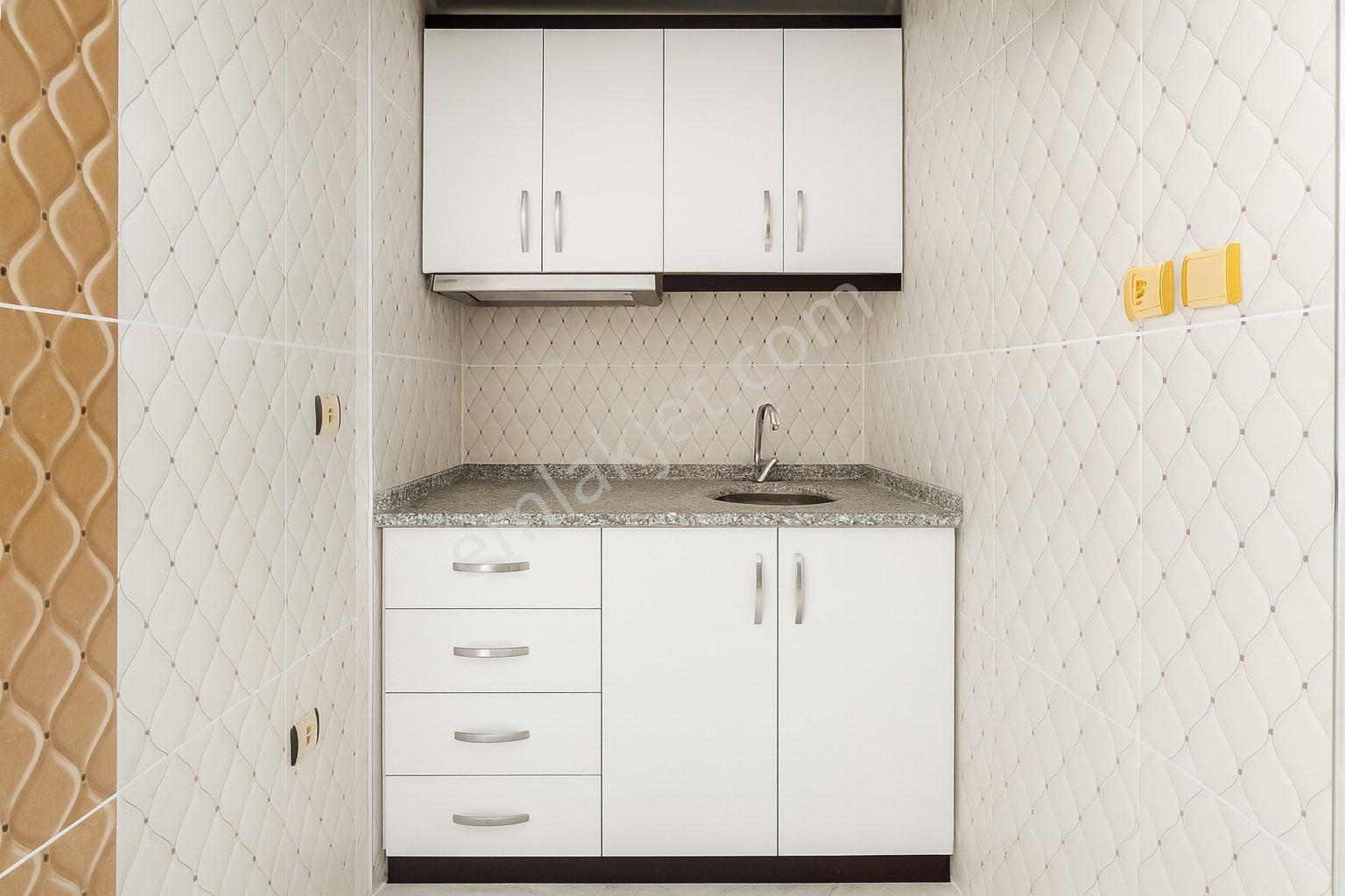 Turvilla'dan Muratpaşa Balbey Göçer İşhanında 1+1 Kiralık Ofis - Görsel 13