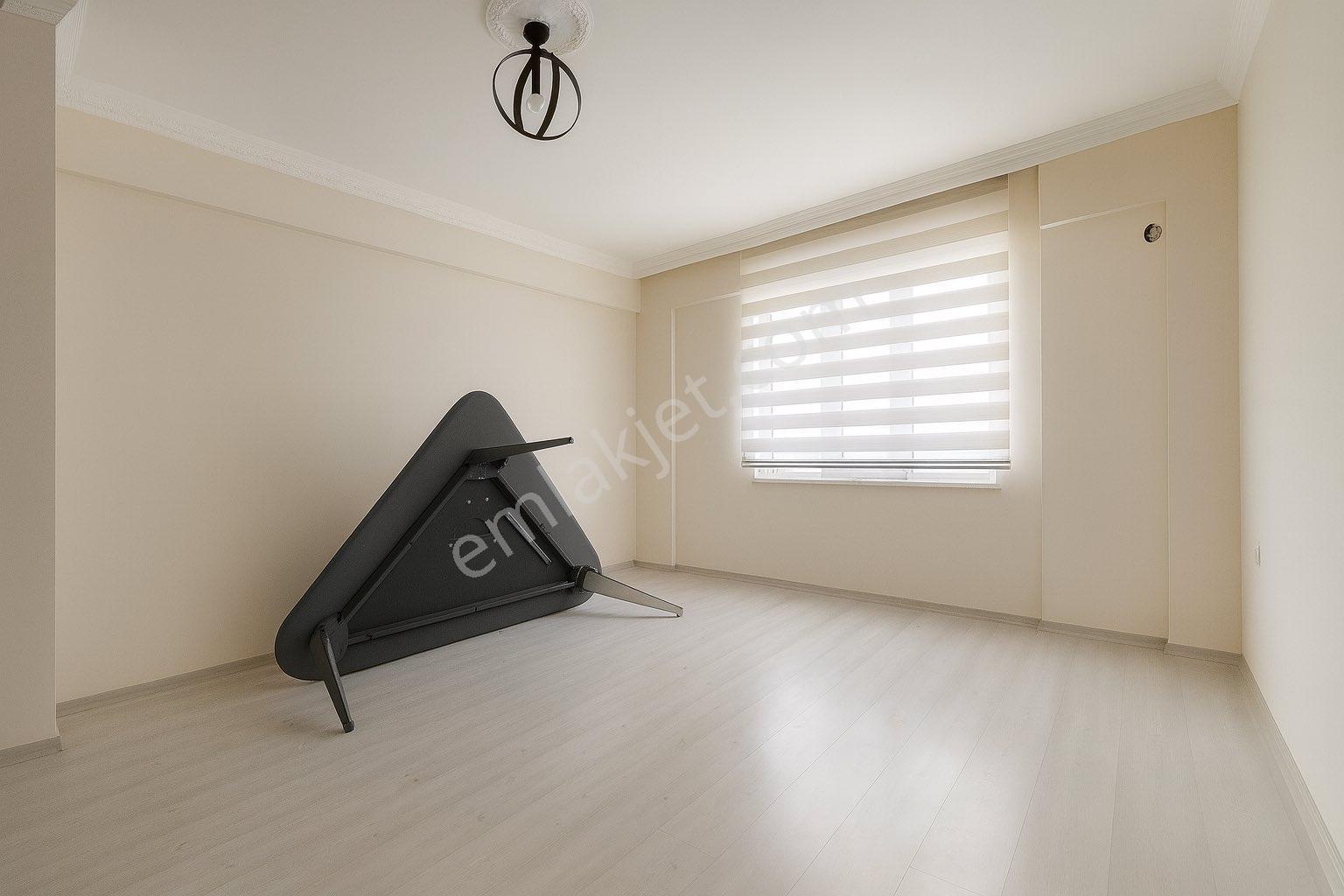 Turvilla'dan Muratpaşa Balbey Göçer İşhanında 1+1 Kiralık Ofis - Görsel 9