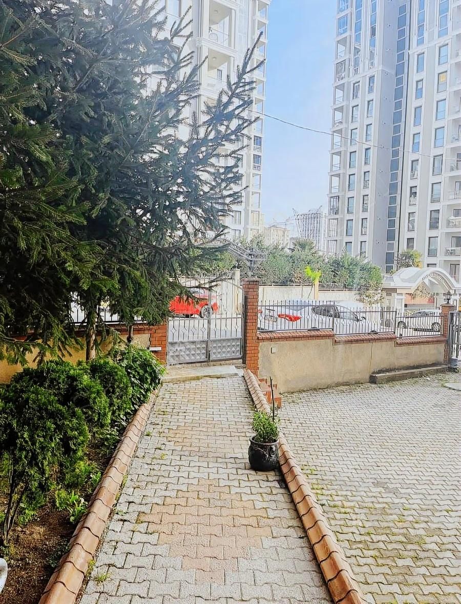 Merkezi Lokasyonda Geniş Kullanımlı Balkonlu Kiralık 3+1 Daire - Görsel 7
