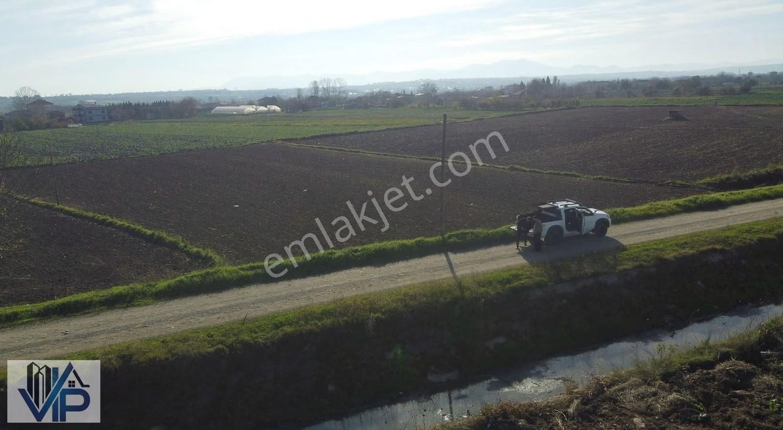 Bafra Vıp Gayrimenkulden Ağıllar Köyünde 3.901m2 Satılık Tarla - Görsel 6