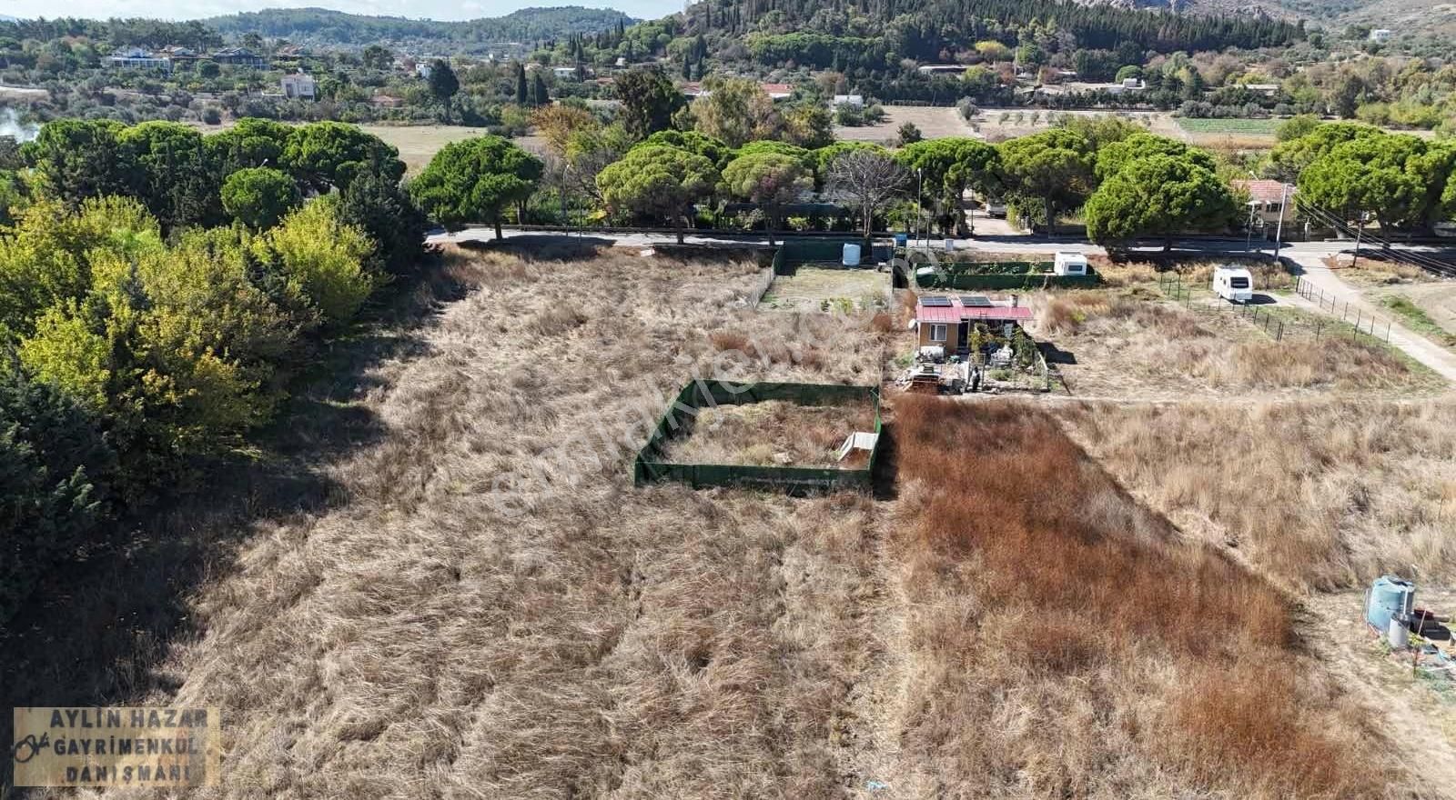 Urla Ağaçlı Yol'da - Görsel 3