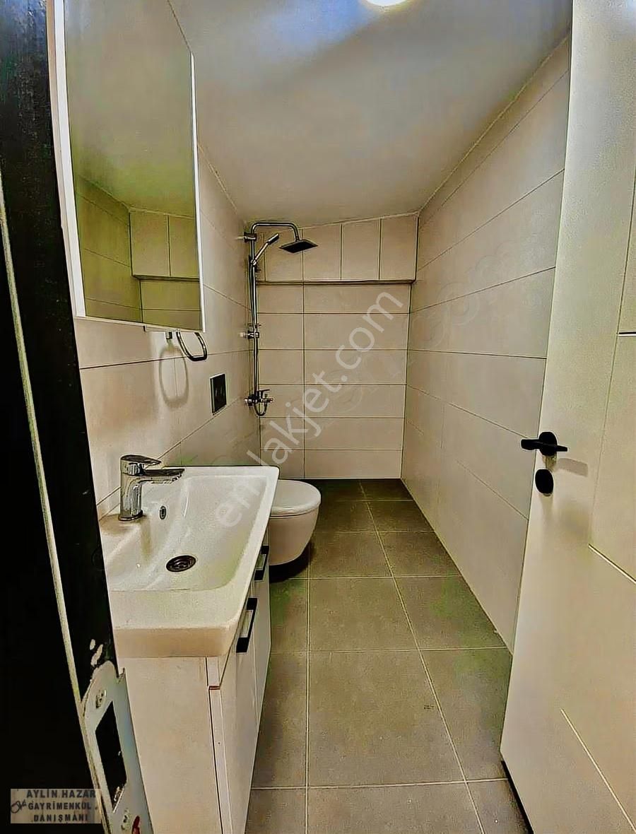 Urla Kalabak'ta Satılık 4+1 Tripleks Villa - Görsel 10